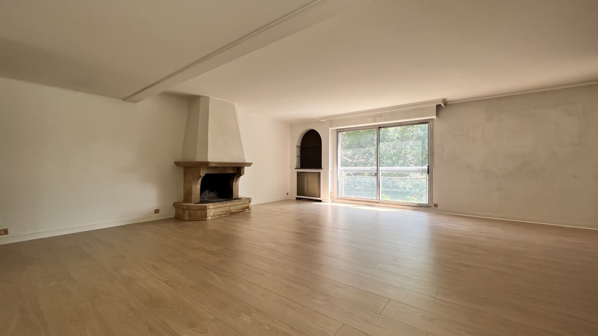 Vente Appartement à Bailly 4 pièces