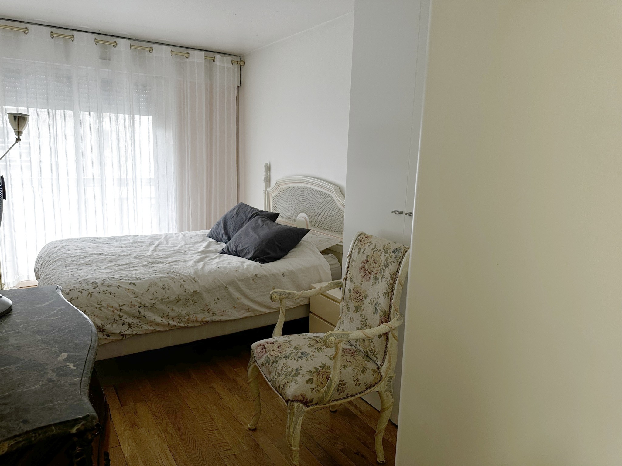 Vente Appartement à Paris Buttes-Chaumont 19e arrondissement 3 pièces