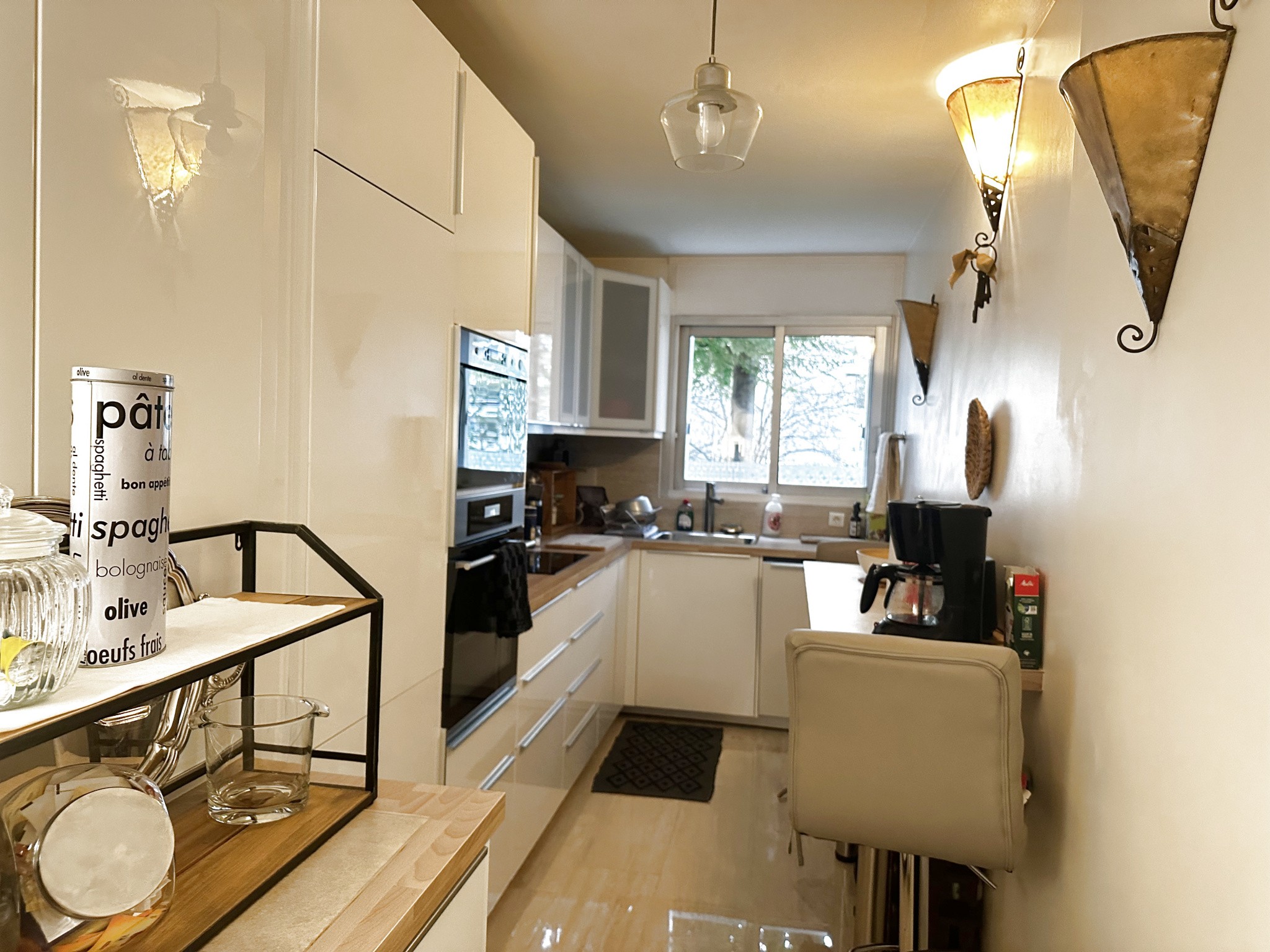 Vente Appartement à Paris Reuilly 12e arrondissement 4 pièces