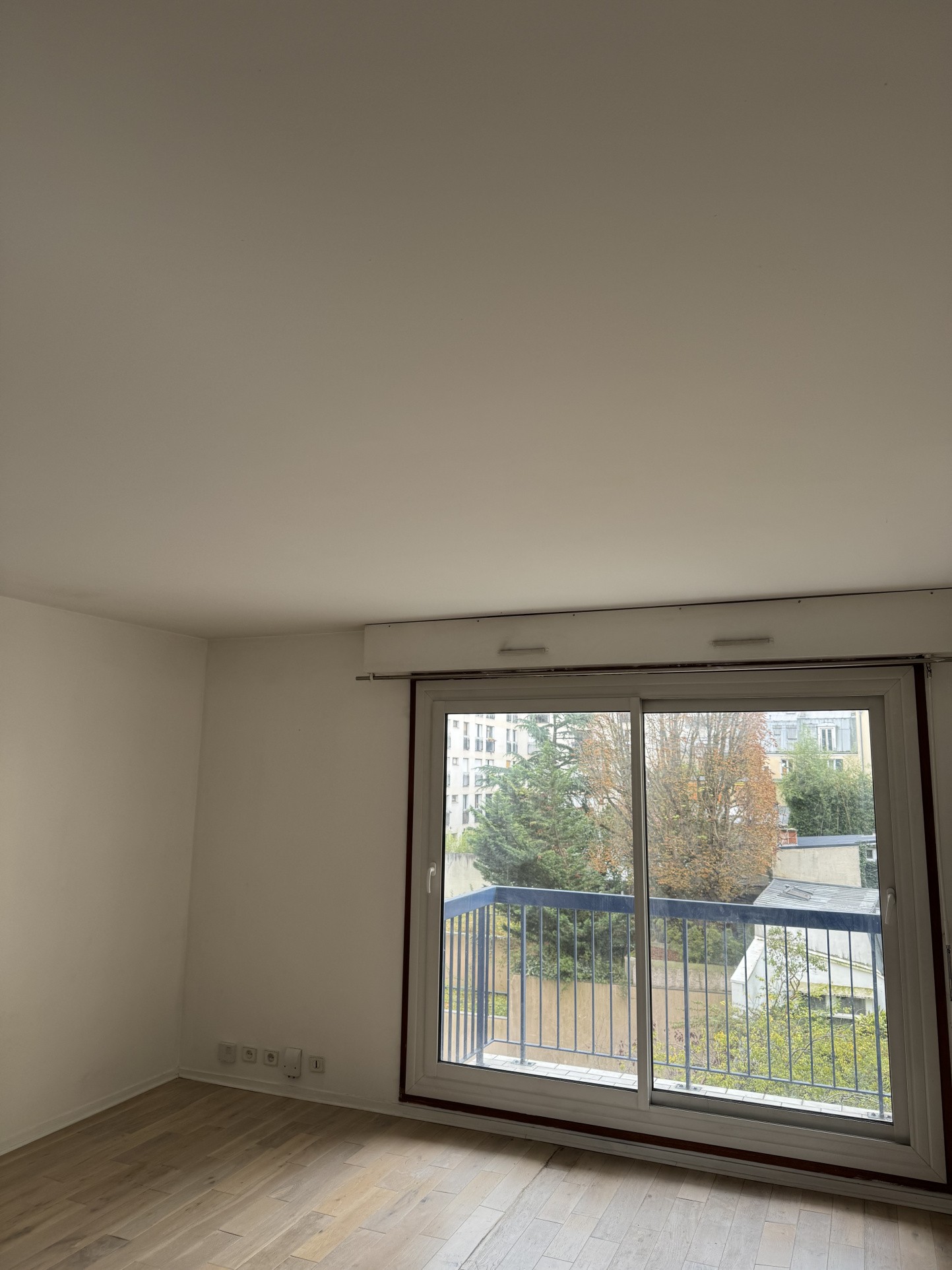 Vente Appartement à Paris Buttes-Chaumont 19e arrondissement 1 pièce