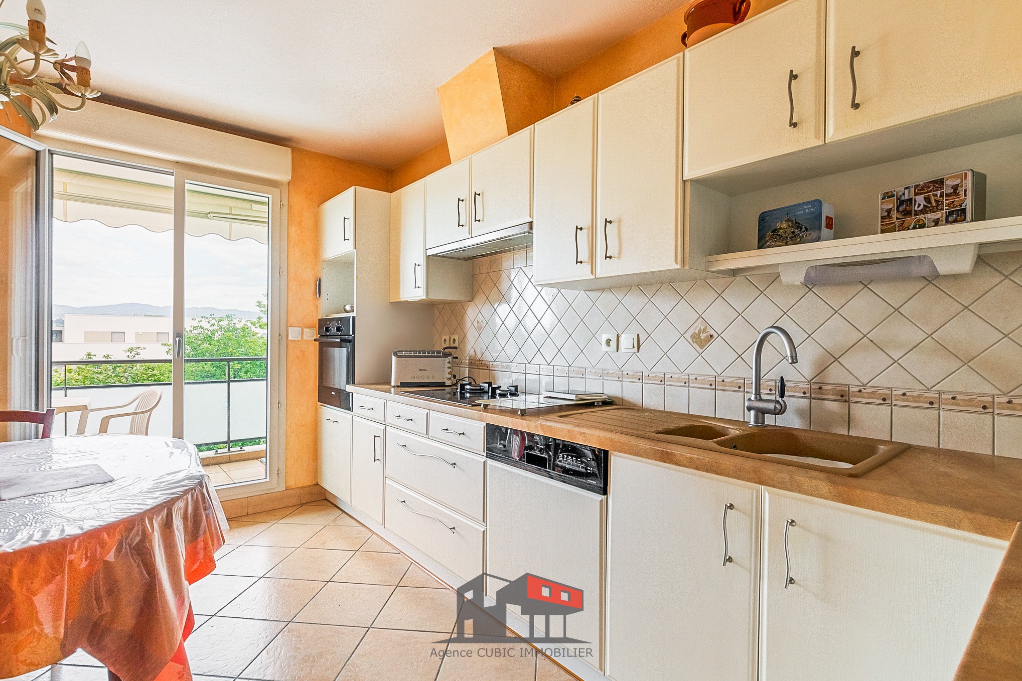 Vente Appartement à Villefranche-sur-Saône 5 pièces