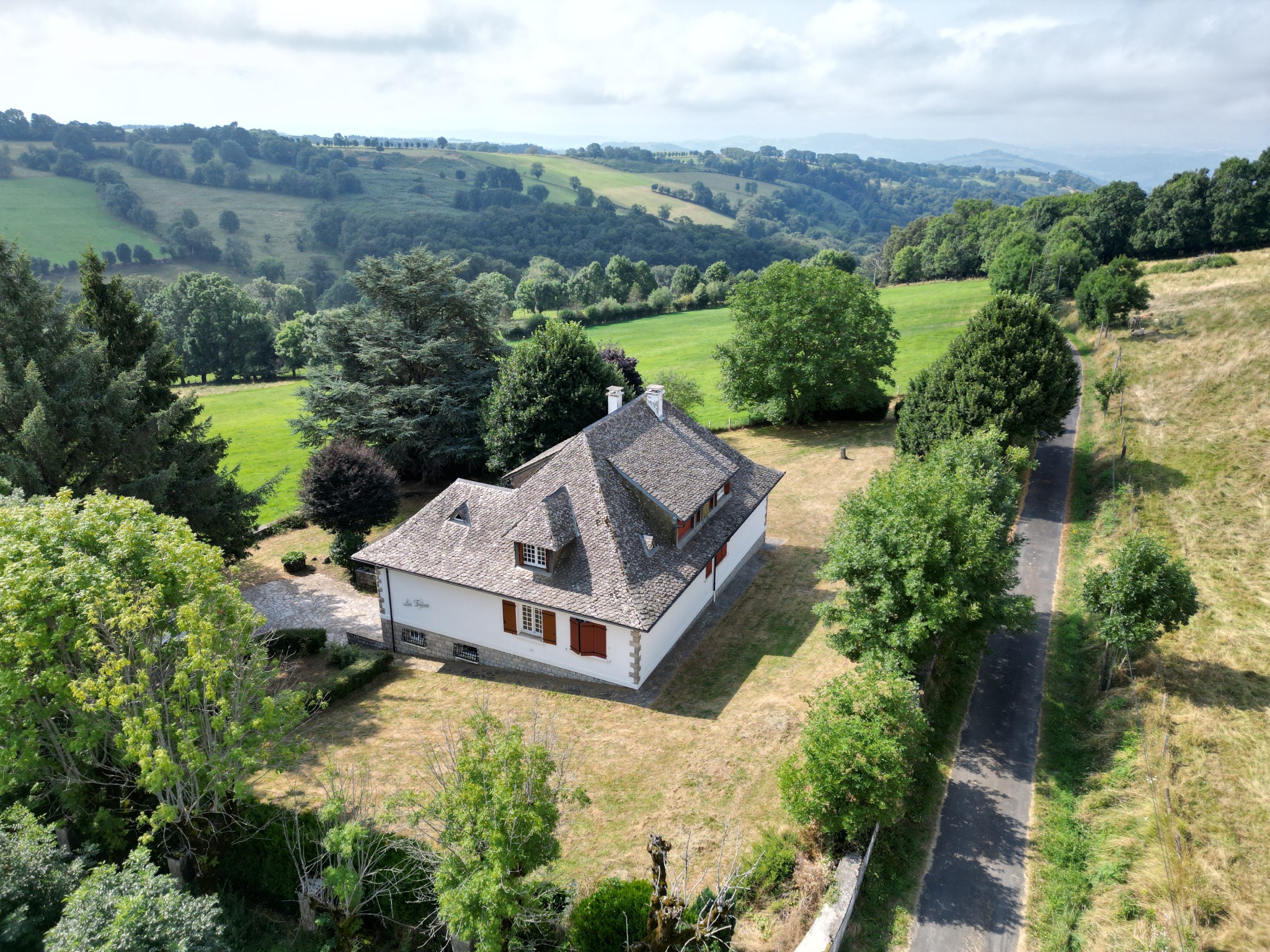 Vente Maison à Saint-Chély-d'Aubrac 7 pièces