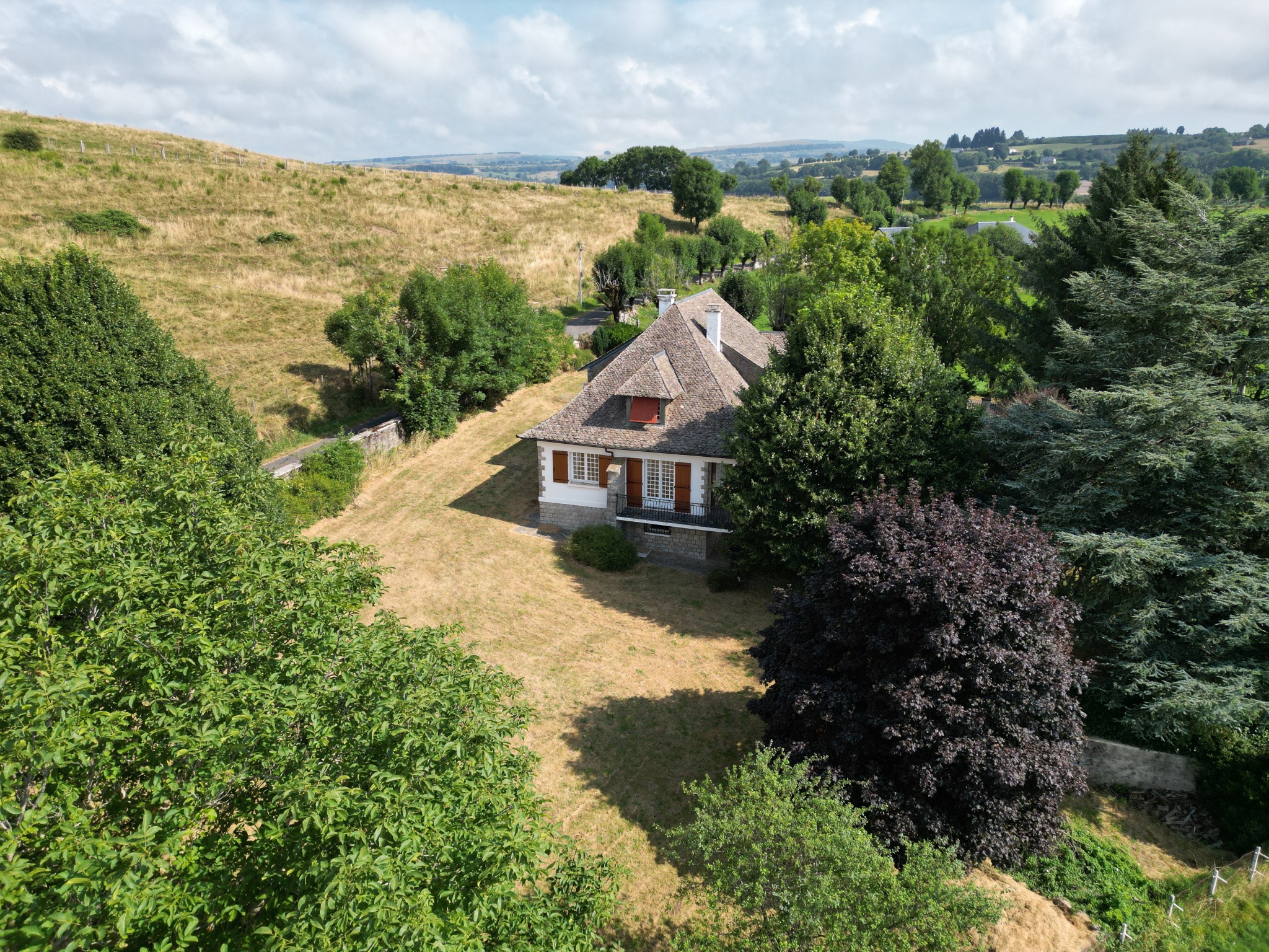 Vente Maison à Saint-Chély-d'Aubrac 7 pièces