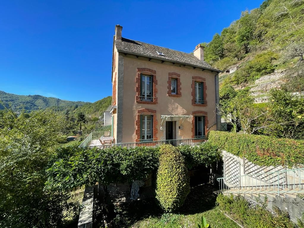 Vente Maison à Entraygues-sur-Truyère 11 pièces