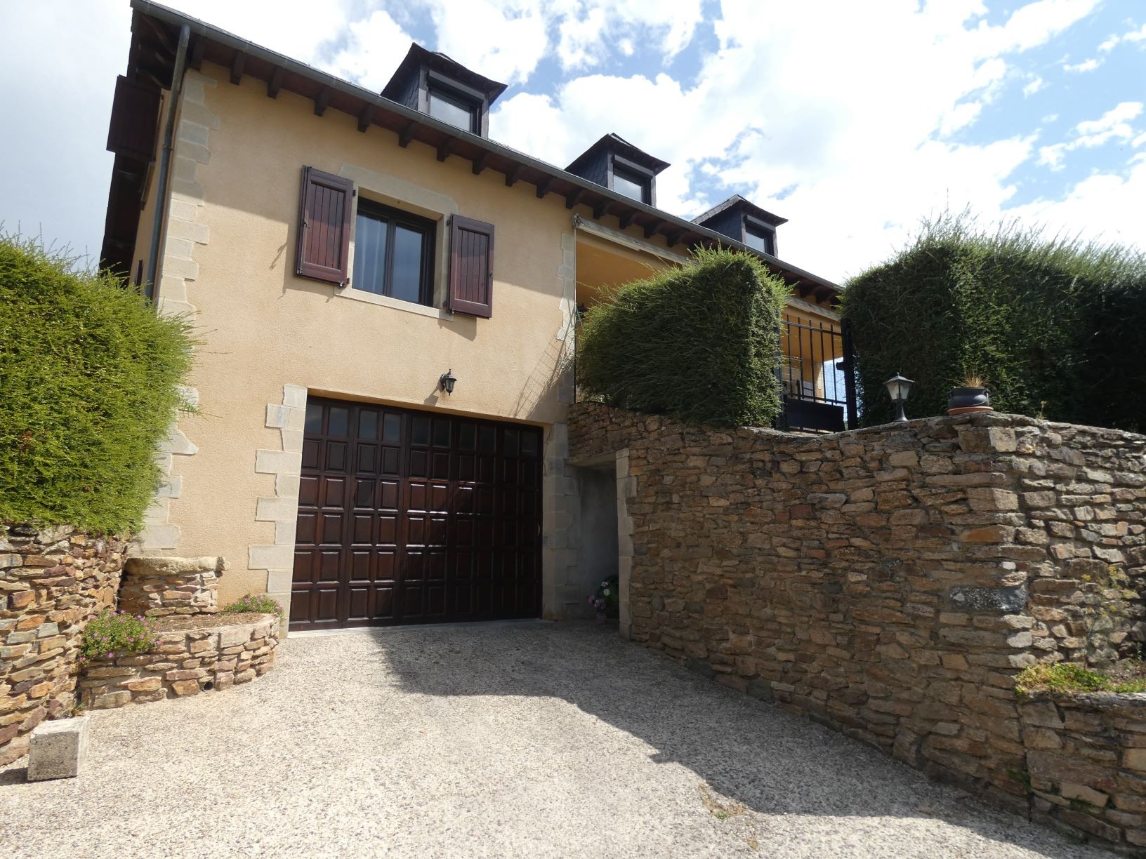 Vente Maison à Saint-Geniez-d'Olt-et-d'Aubrac 7 pièces