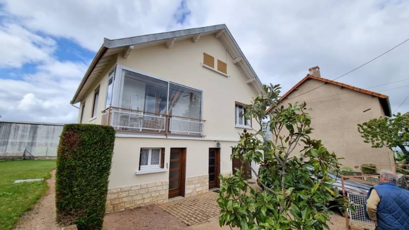 Vente Maison à Saint-Martin-d'Estréaux 3 pièces