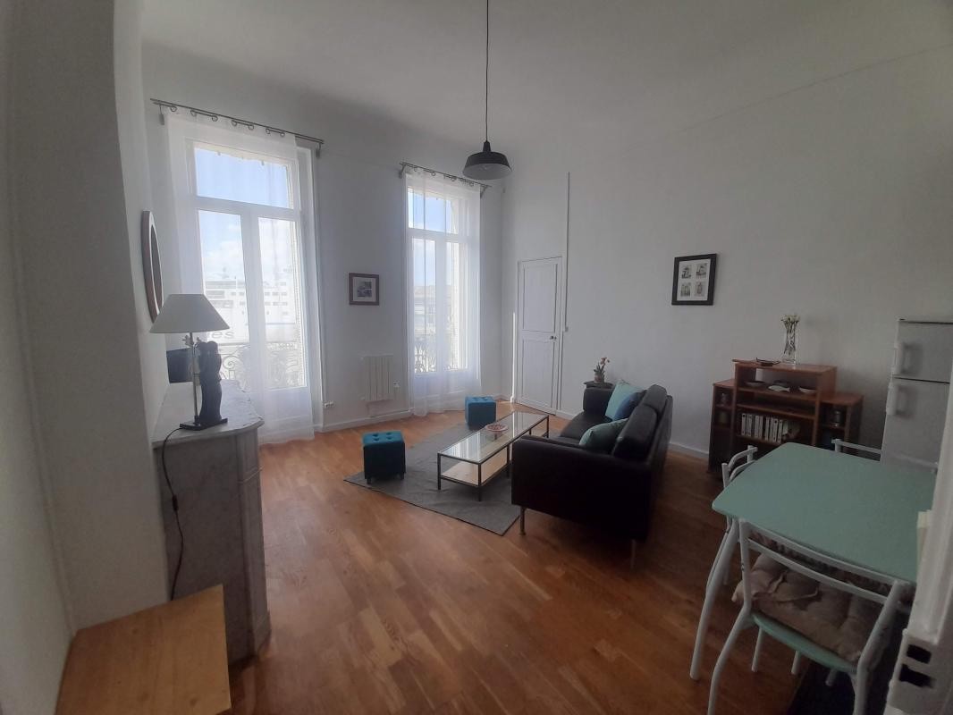 Location Appartement à Marseille 2e arrondissement 3 pièces