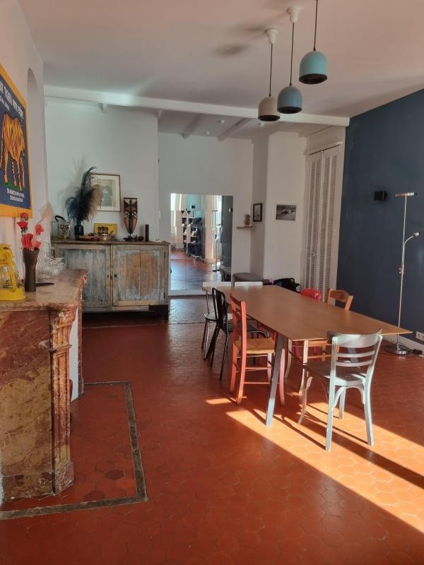 Location Appartement à Marseille 1er arrondissement 4 pièces