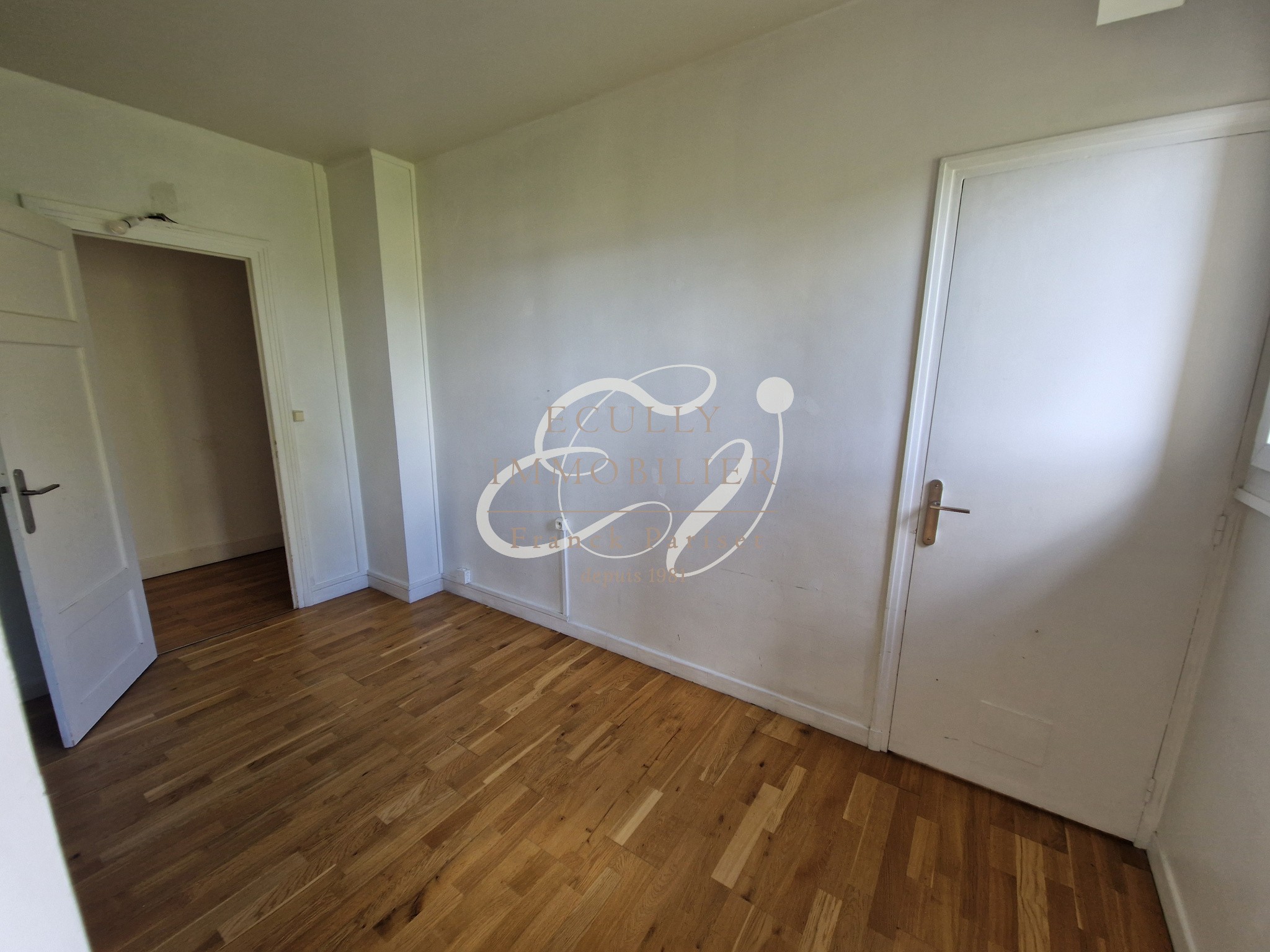 Location Appartement à Sainte-Foy-lès-Lyon 7 pièces