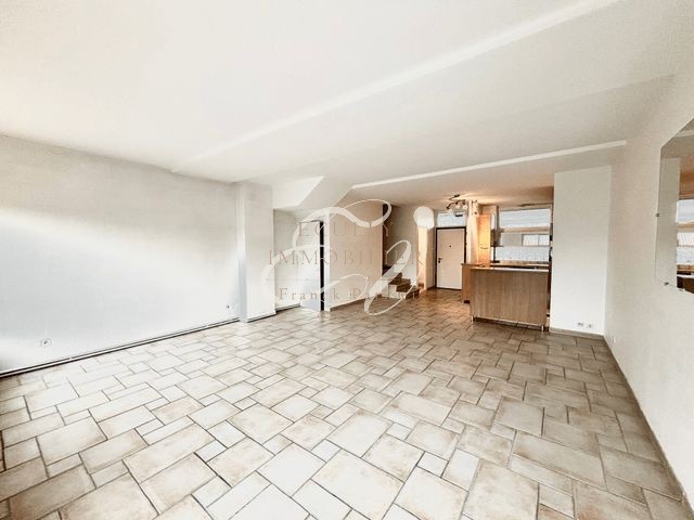 Location Appartement à Écully 5 pièces