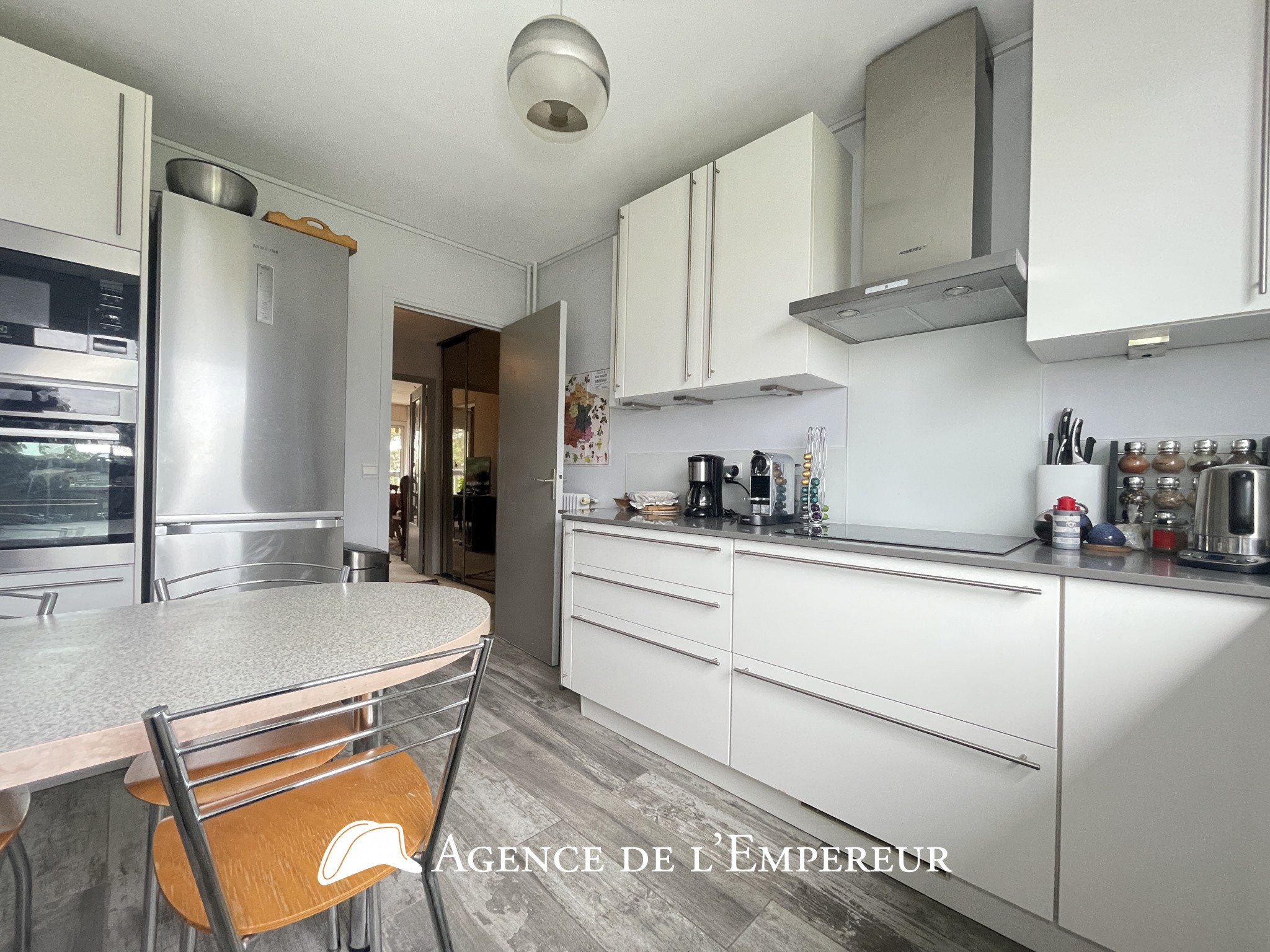 Vente Appartement à Rueil-Malmaison 5 pièces