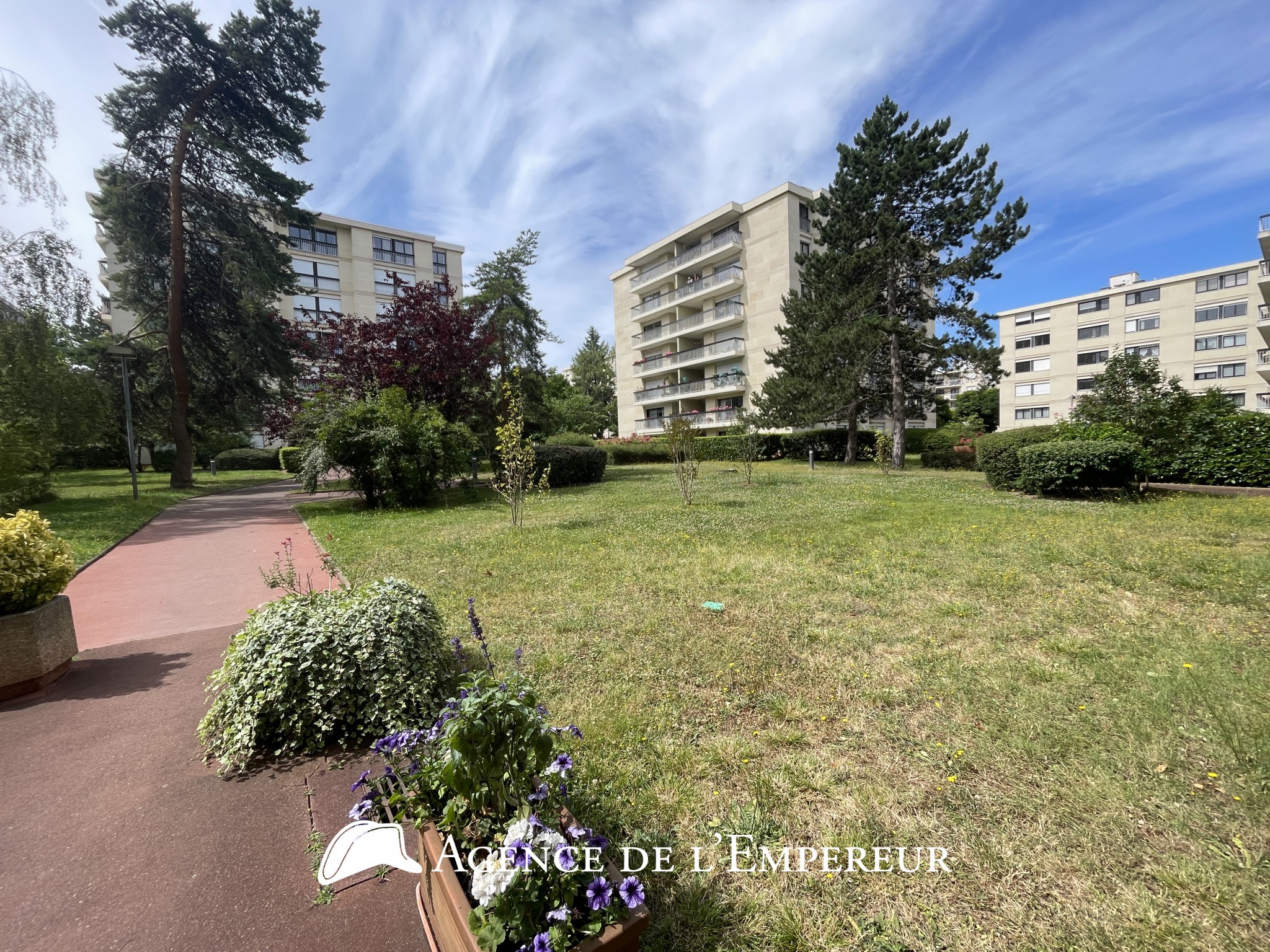 Vente Appartement à Rueil-Malmaison 5 pièces