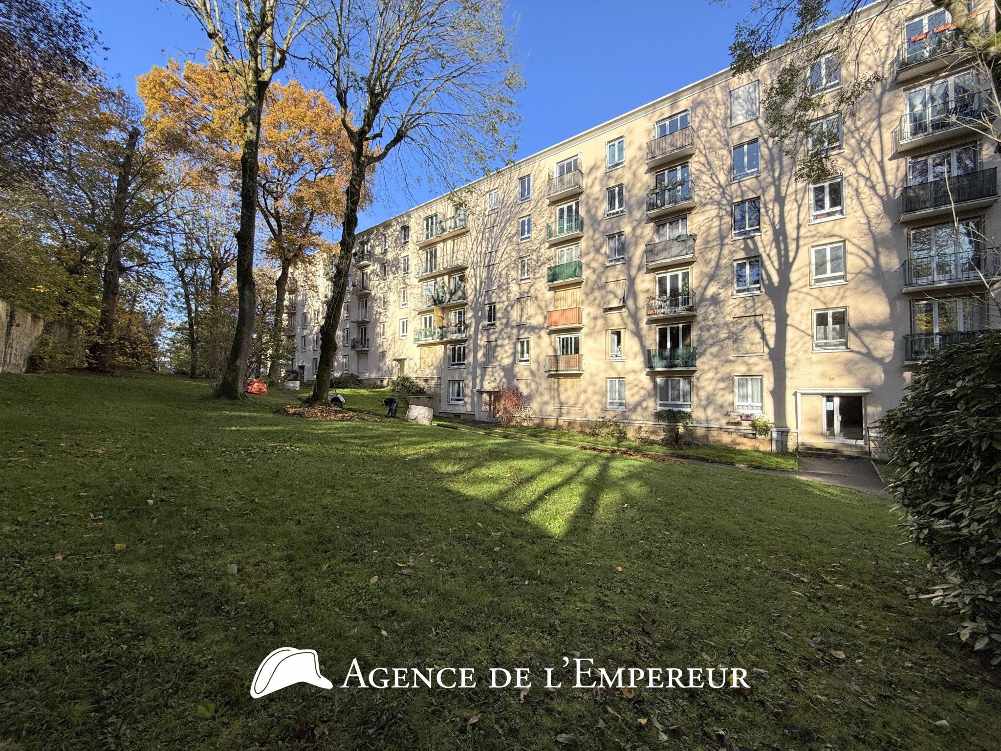 Vente Appartement à Rueil-Malmaison 4 pièces