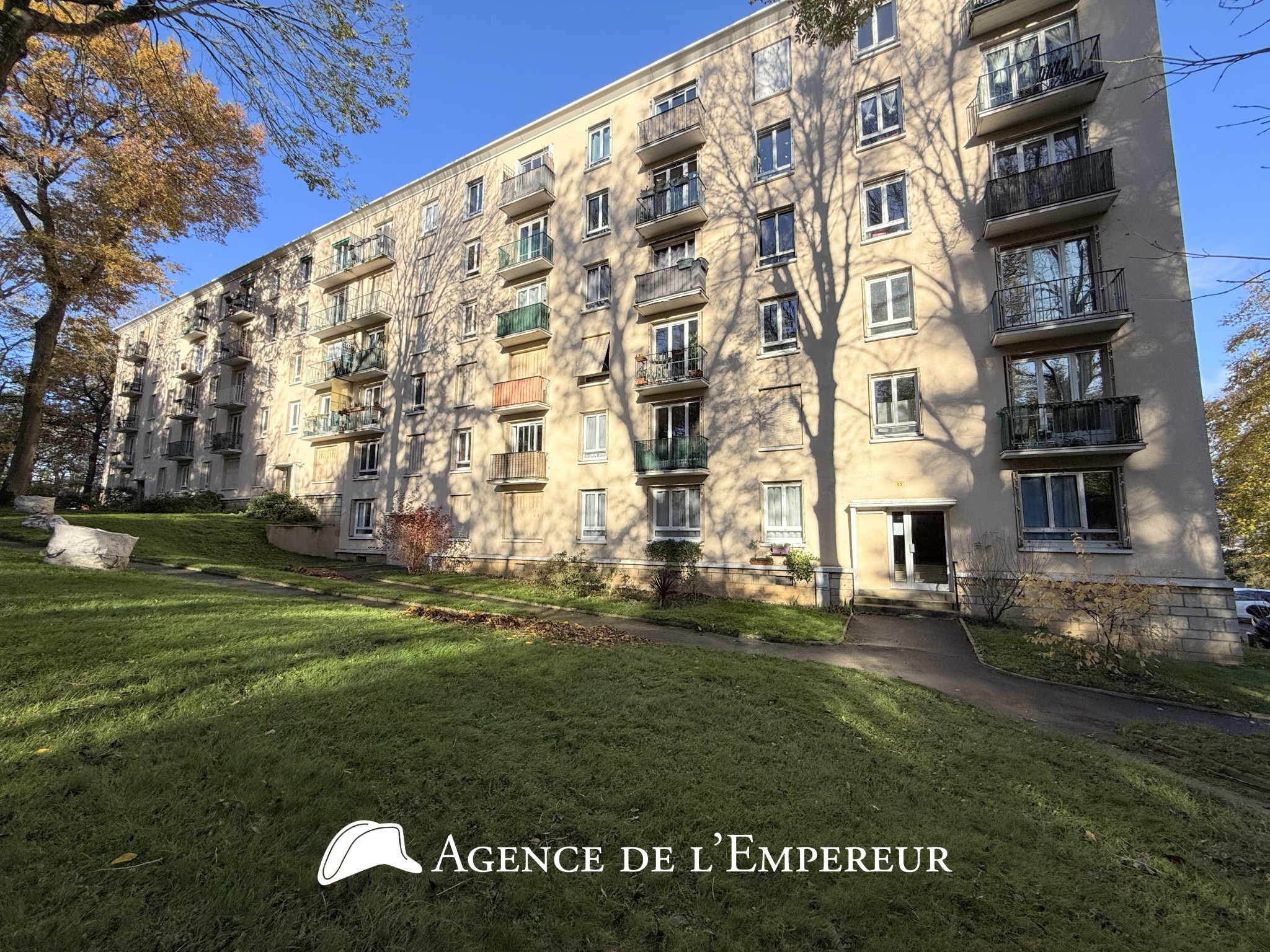 Vente Appartement à Rueil-Malmaison 4 pièces