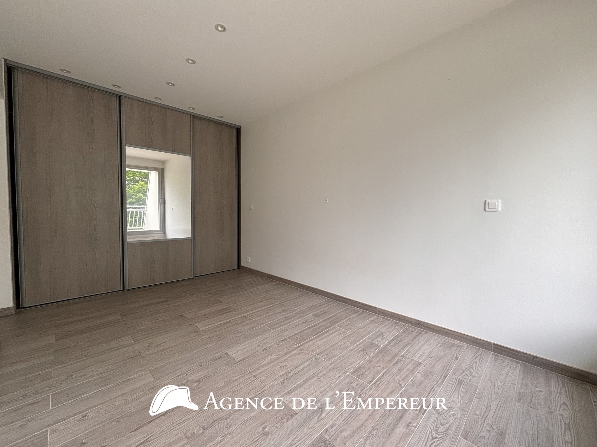 Vente Appartement à Rueil-Malmaison 5 pièces