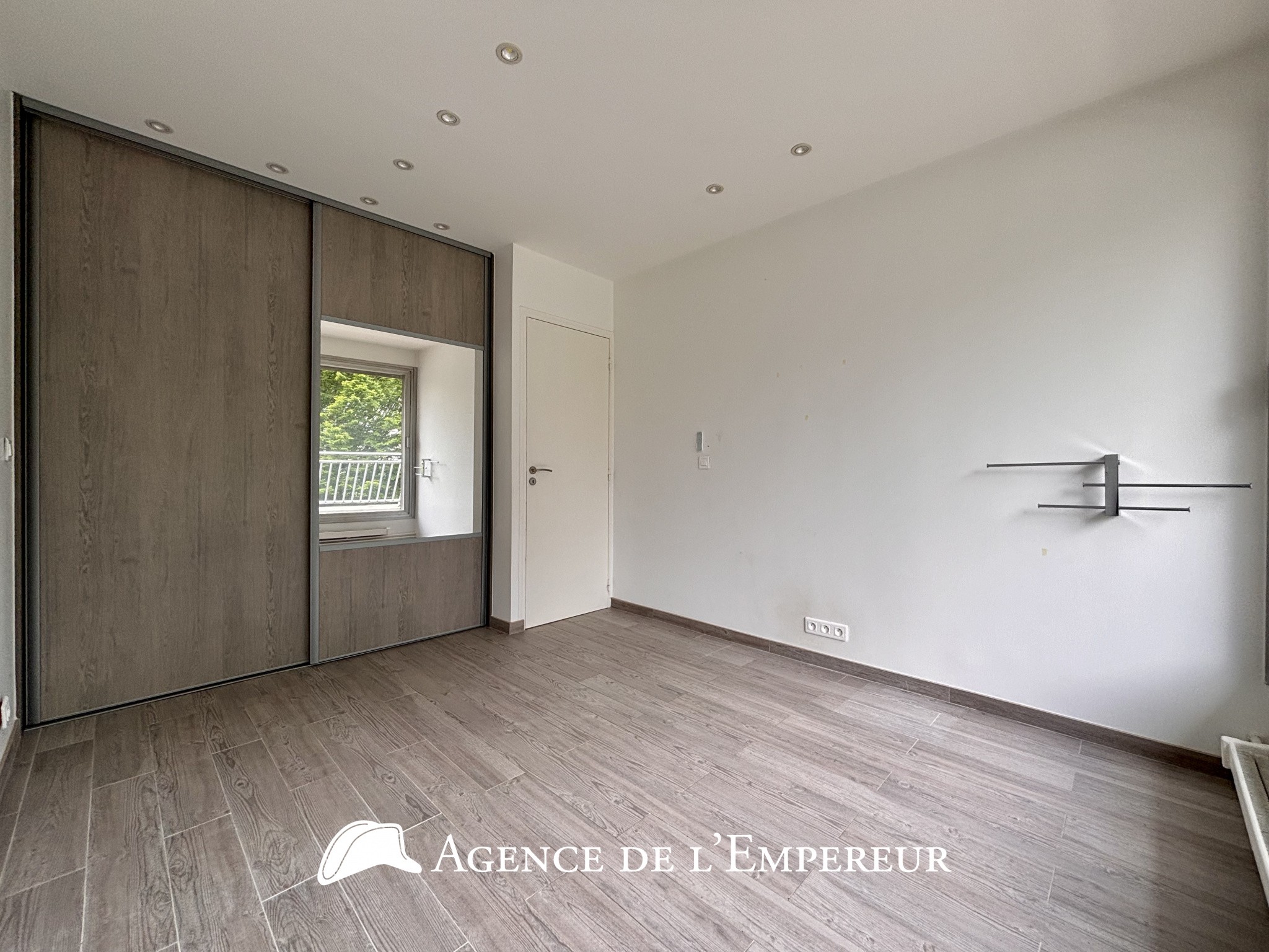 Vente Appartement à Rueil-Malmaison 5 pièces