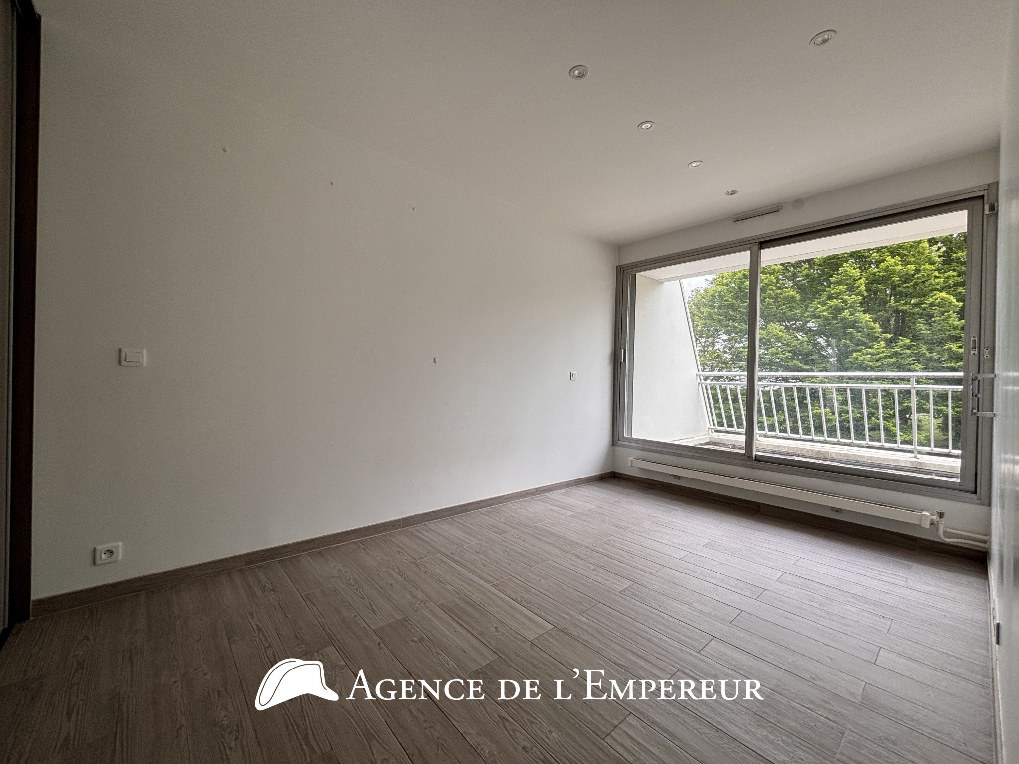 Vente Appartement à Rueil-Malmaison 5 pièces