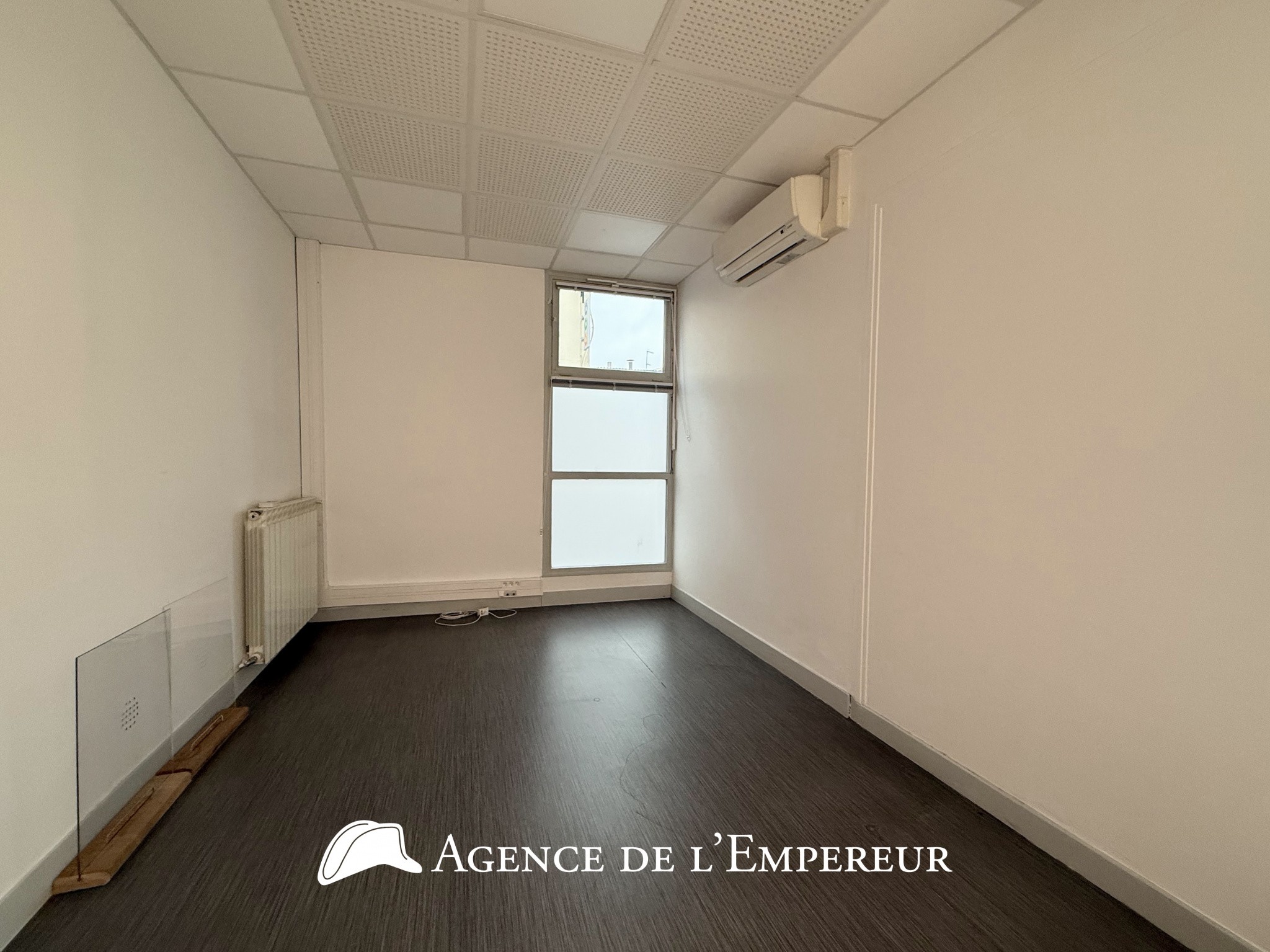 Vente Bureau / Commerce à Rueil-Malmaison 0 pièce