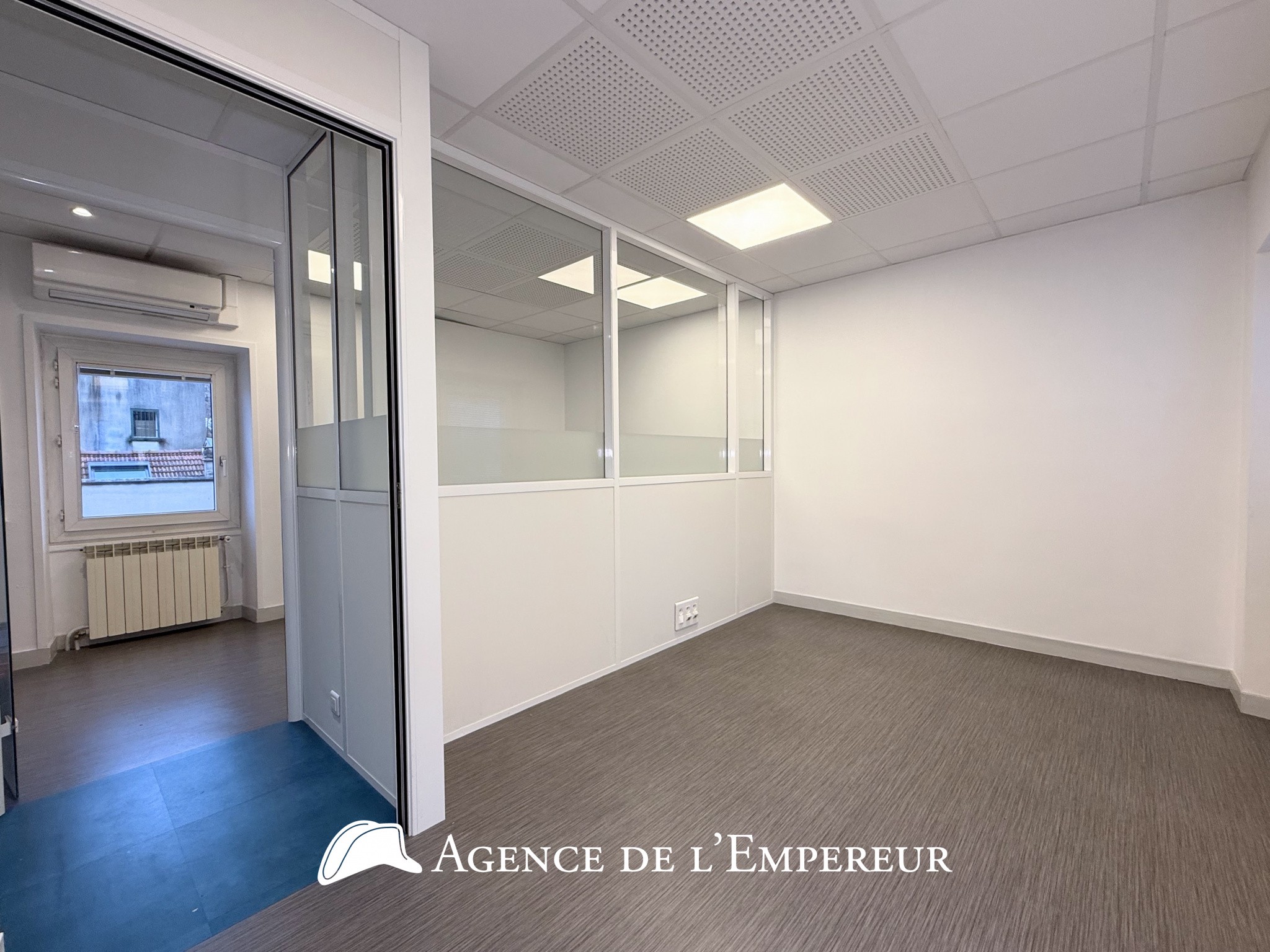 Vente Bureau / Commerce à Rueil-Malmaison 0 pièce