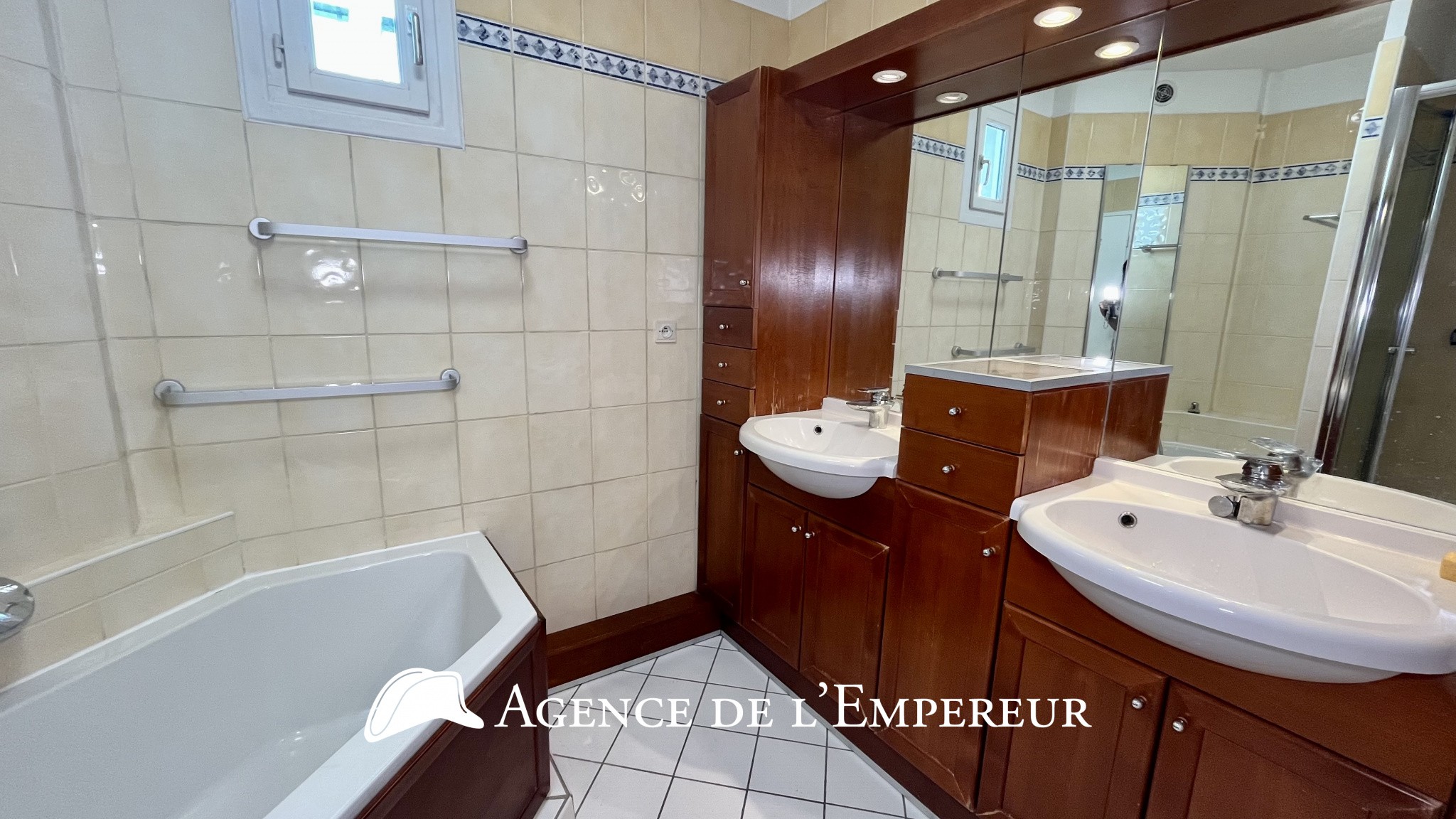 Location Appartement à Nanterre 4 pièces