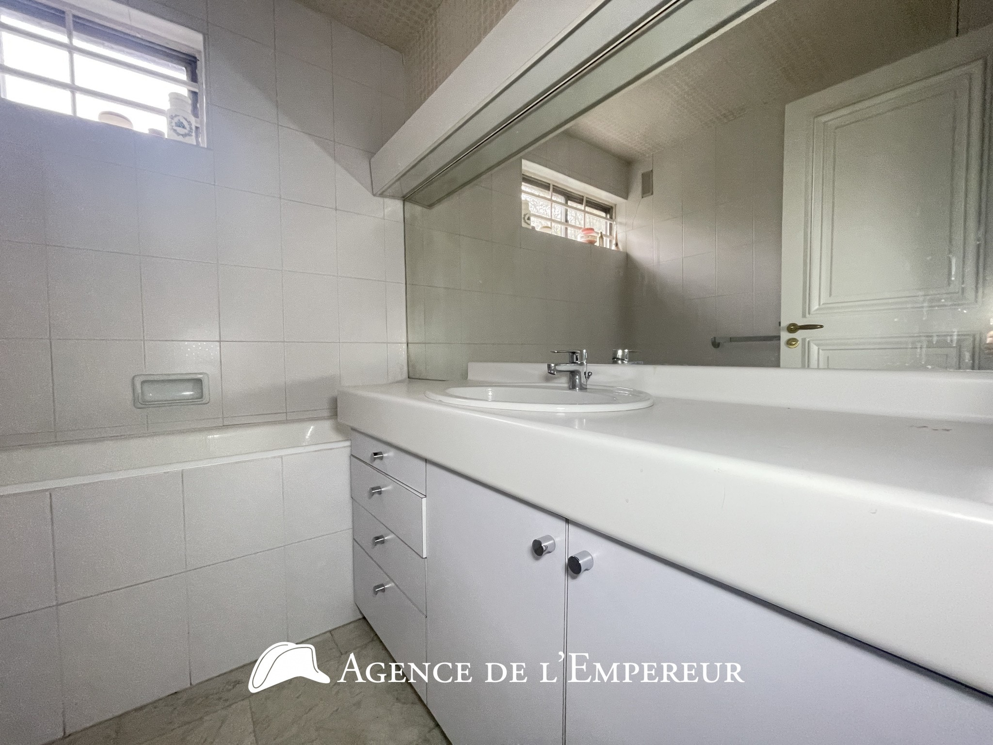 Vente Appartement à Rueil-Malmaison 4 pièces