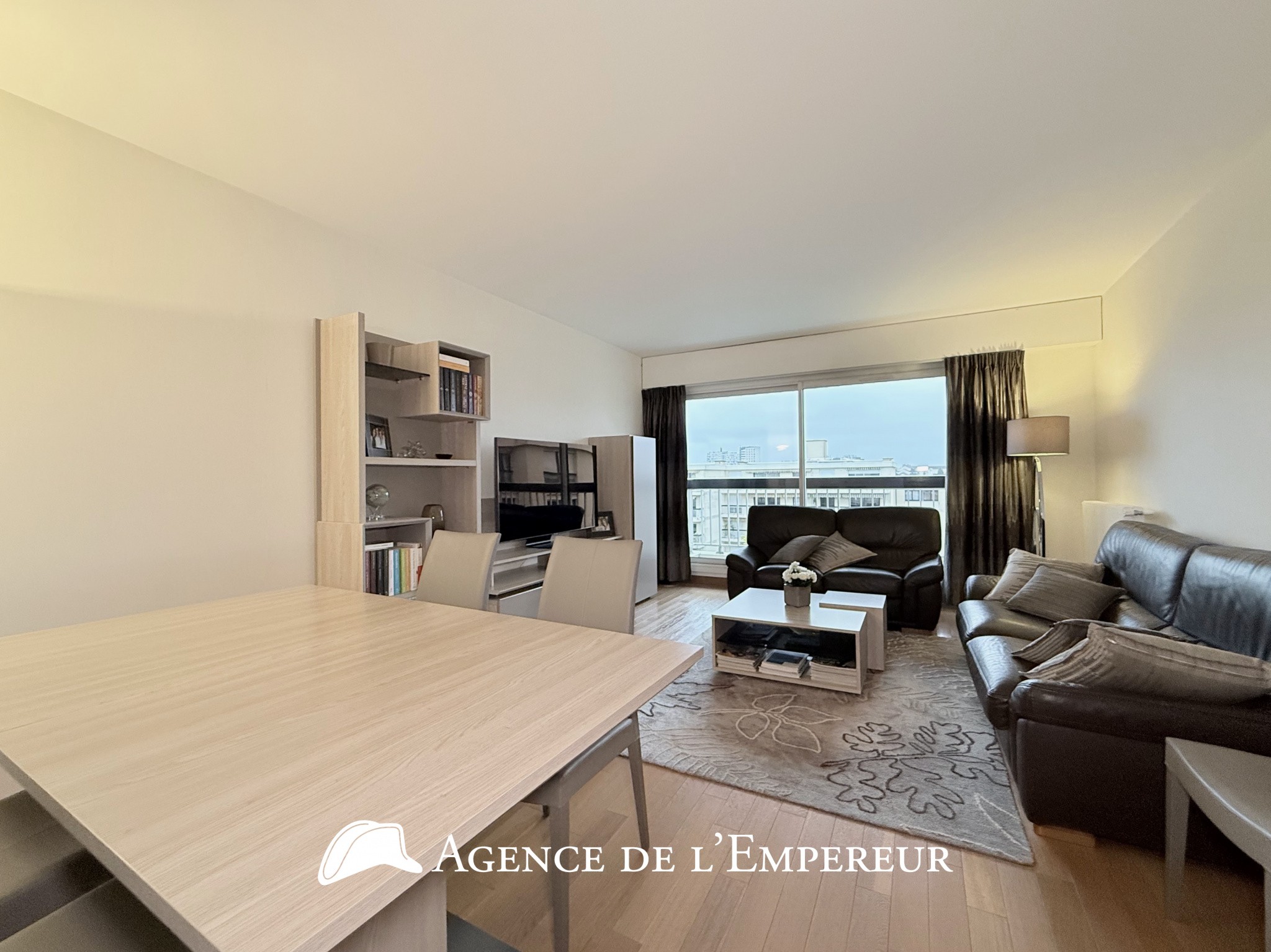 Vente Appartement à Rueil-Malmaison 5 pièces