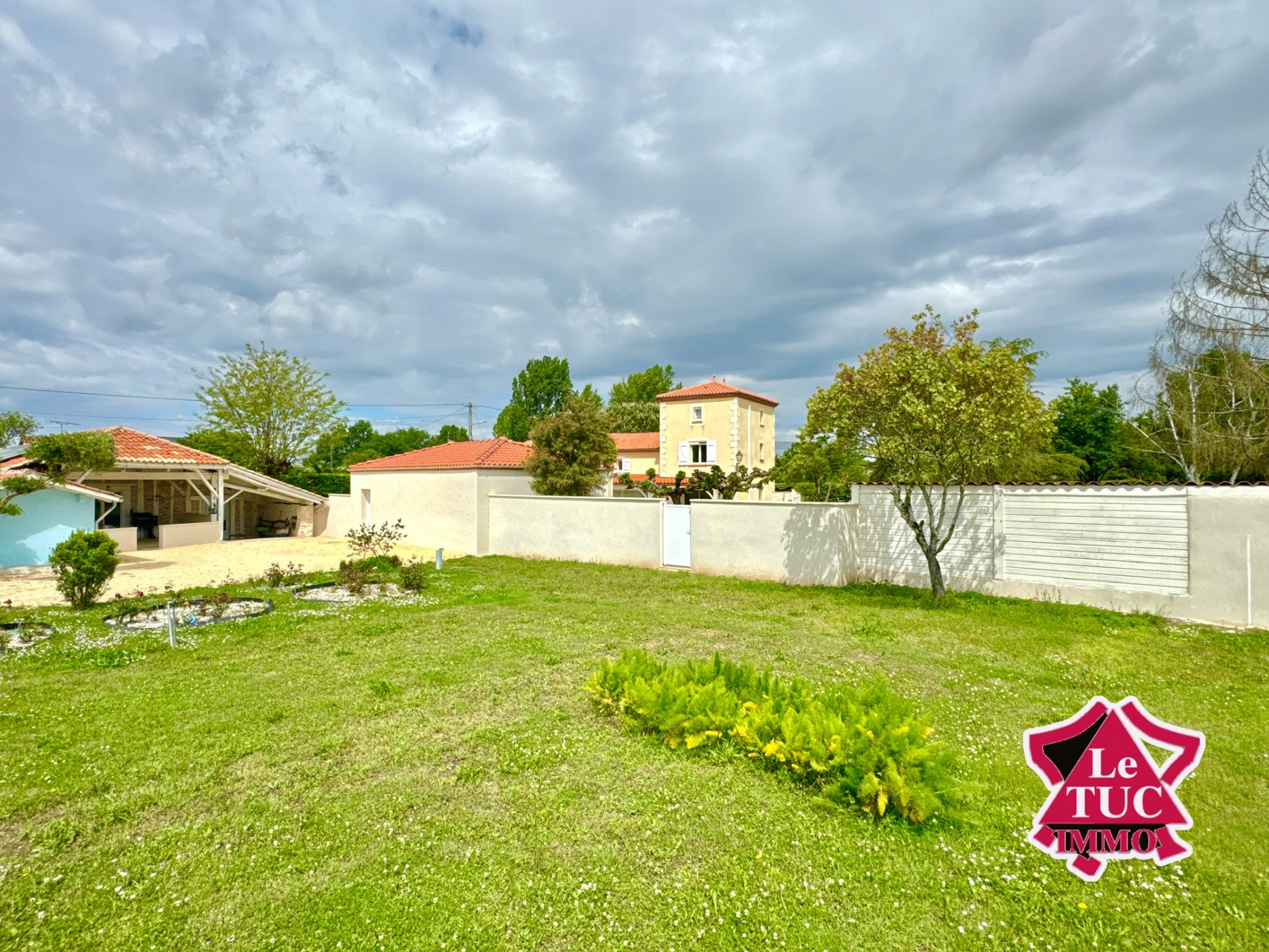 Vente Maison à Saint-Sylvestre-sur-Lot 14 pièces