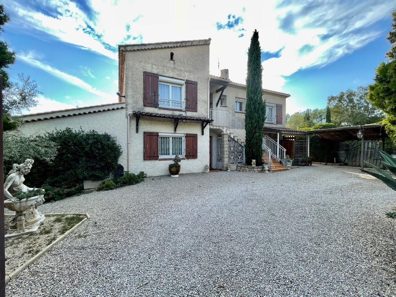 Vente Maison à Saint-Raphaël 11 pièces