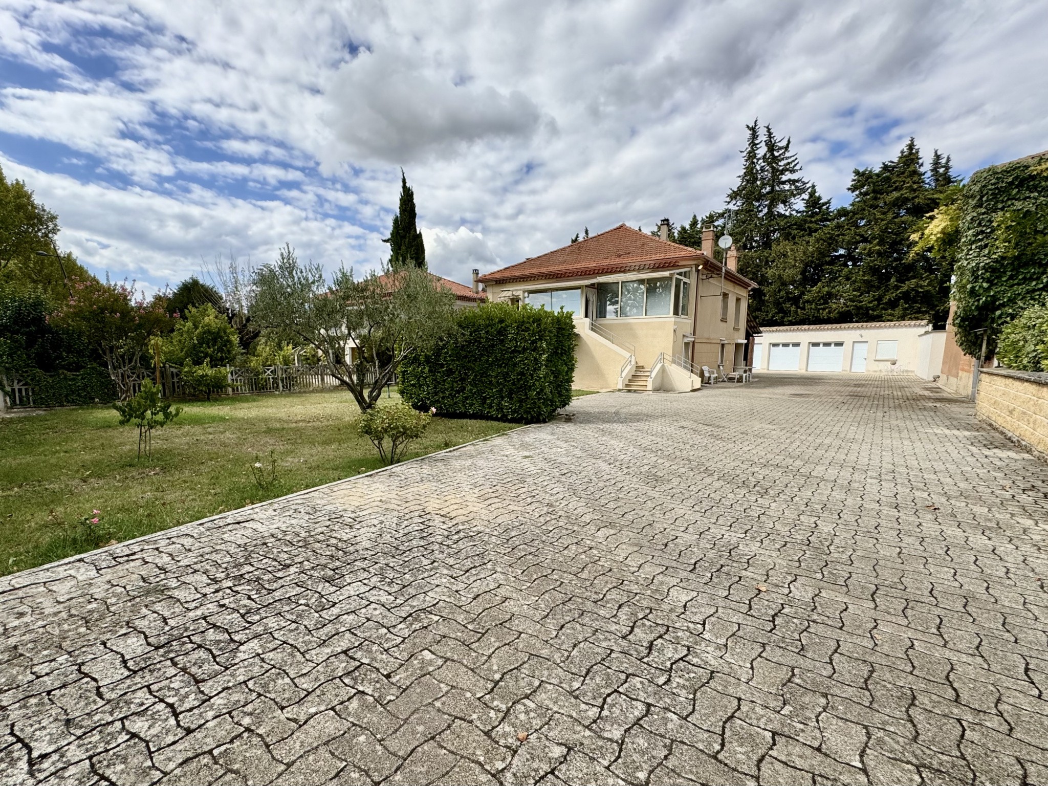 Viager Maison à Violès 5 pièces