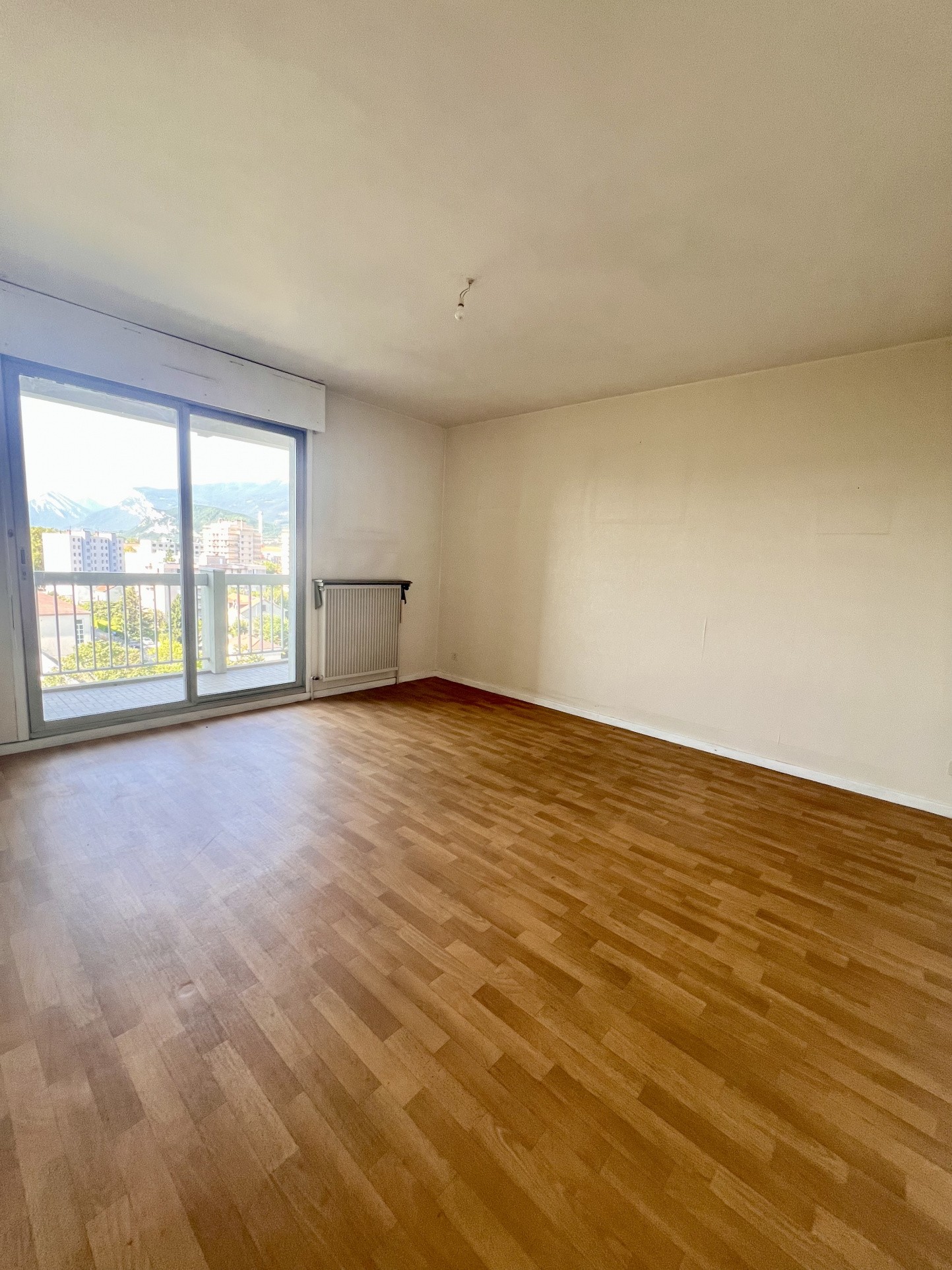 Vente Appartement à Grenoble 5 pièces