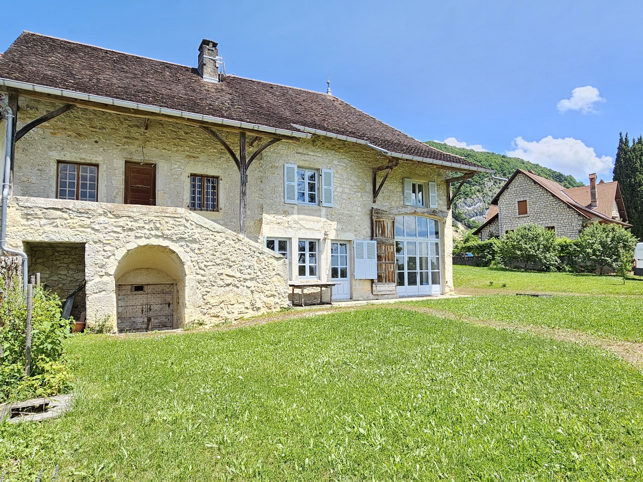 Vente Maison à Morestel 9 pièces