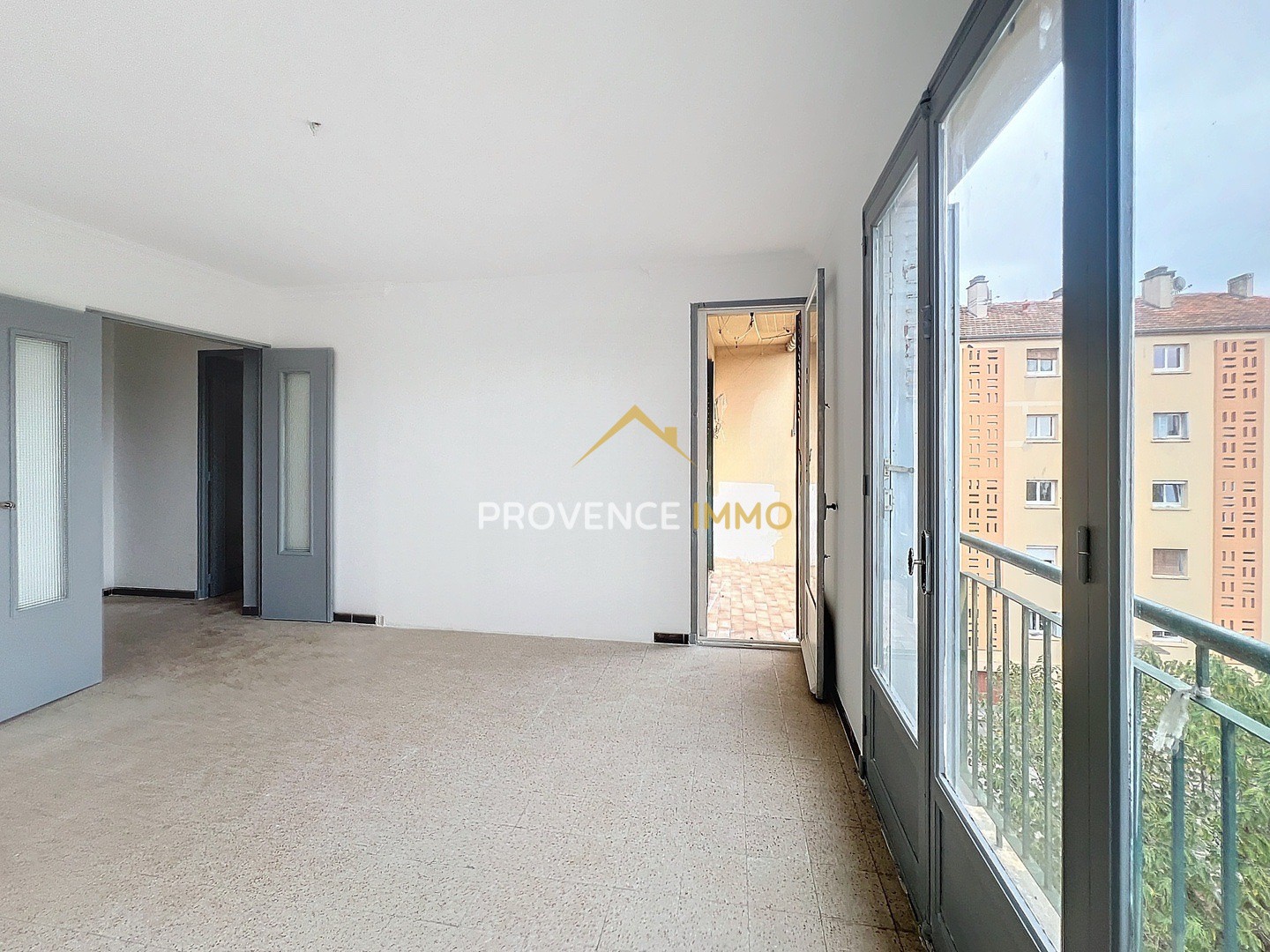 Vente Appartement à Salon-de-Provence 4 pièces