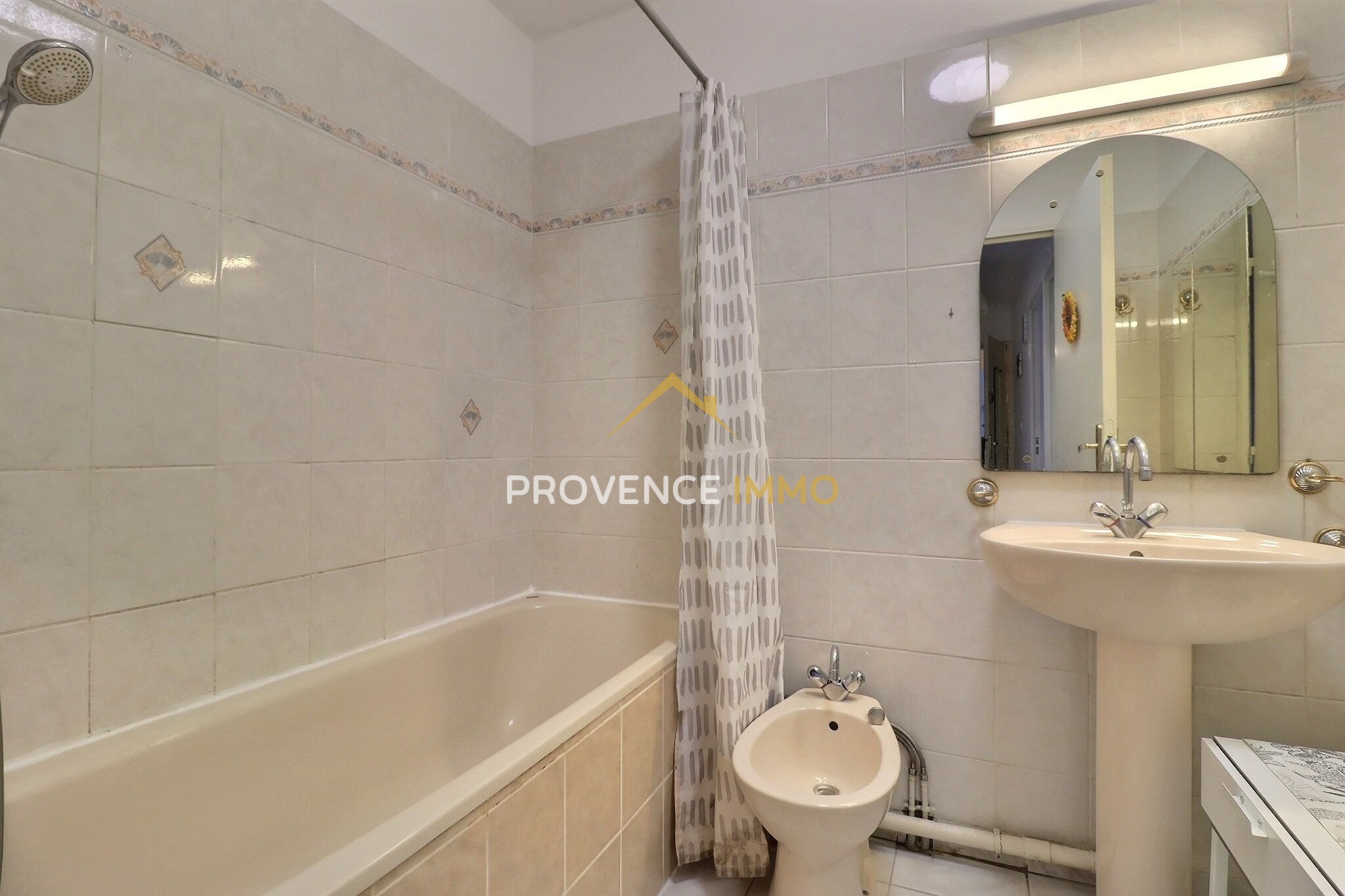 Vente Appartement à Aix-en-Provence 3 pièces