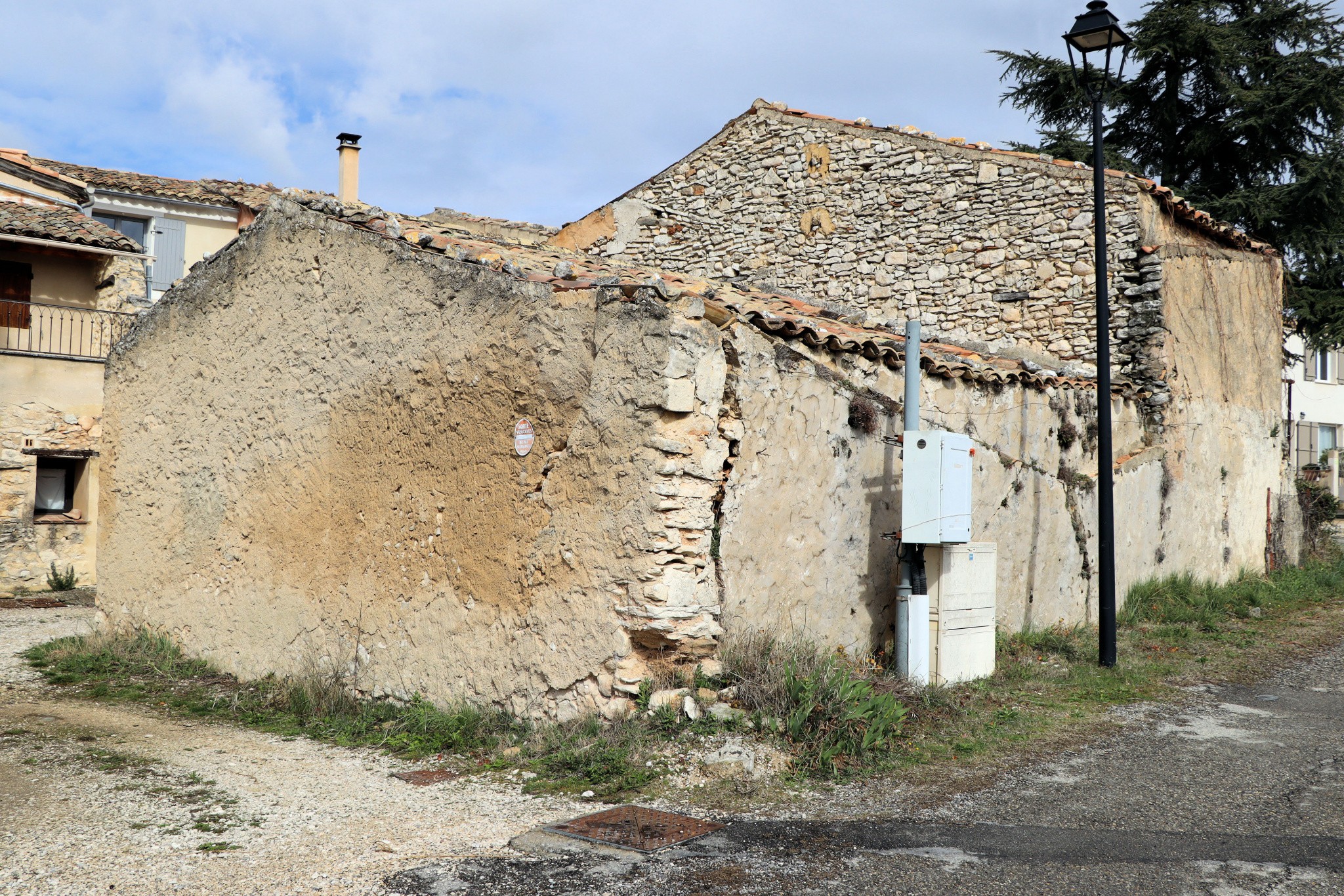 Vente Maison à Saint-Saturnin-lès-Apt 1 pièce