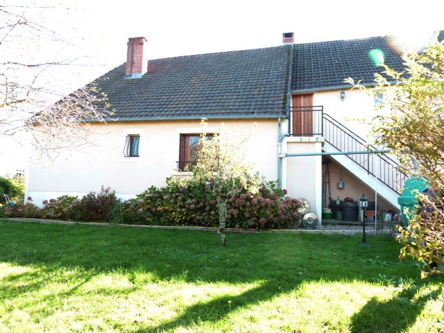 Vente Maison à Saint-Saulge 8 pièces