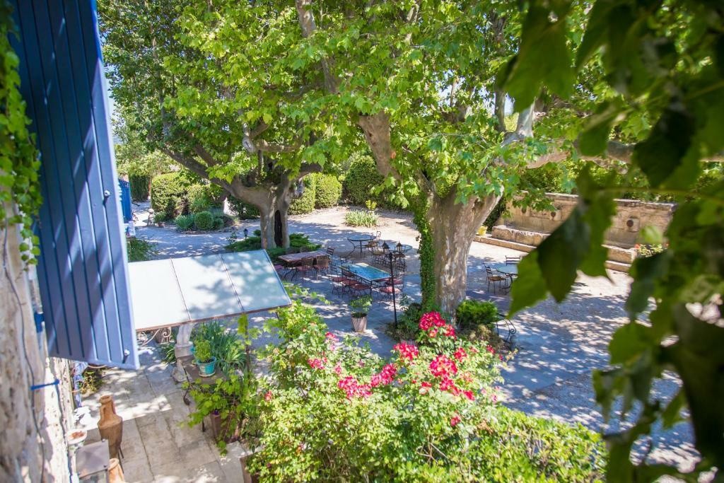 Vente Maison à l'Isle-sur-la-Sorgue 16 pièces