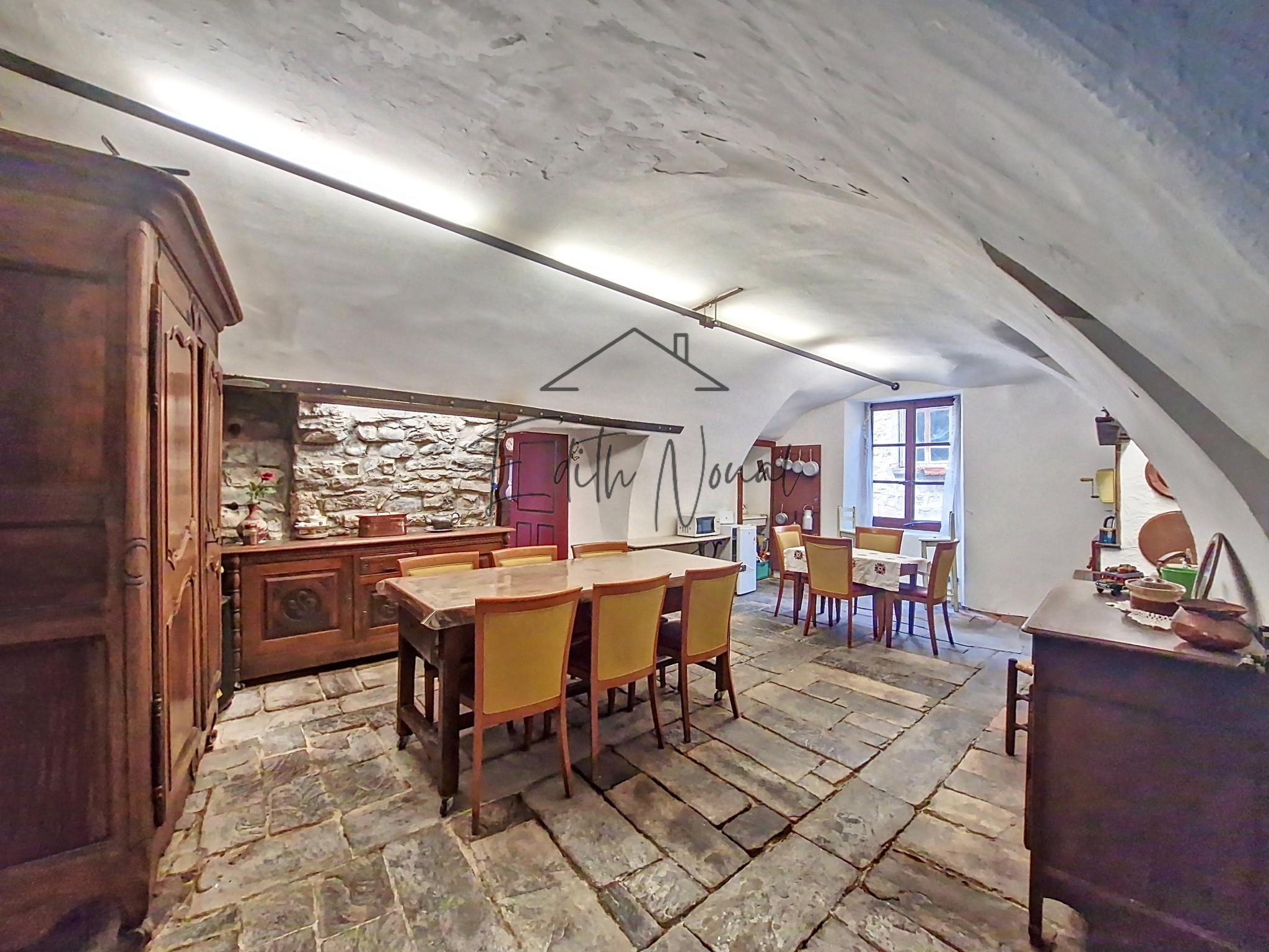 Vente Maison à Saint-Georges-de-Luzençon 5 pièces