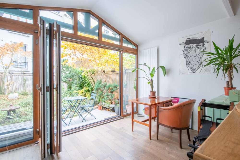 Vente Appartement à Paris Ménilmontant 20e arrondissement 4 pièces