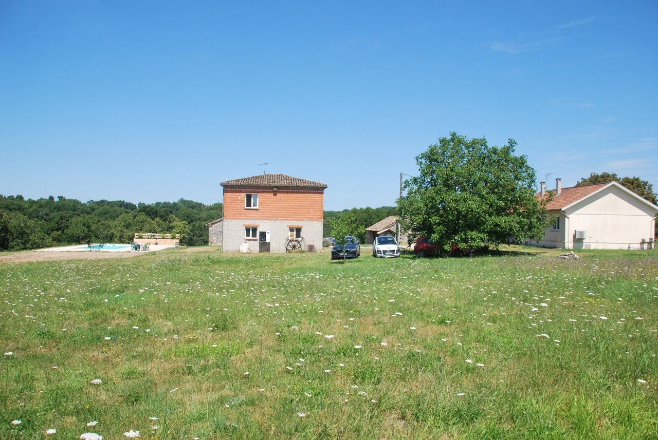 Vente Maison à Montaigu-de-Quercy 9 pièces