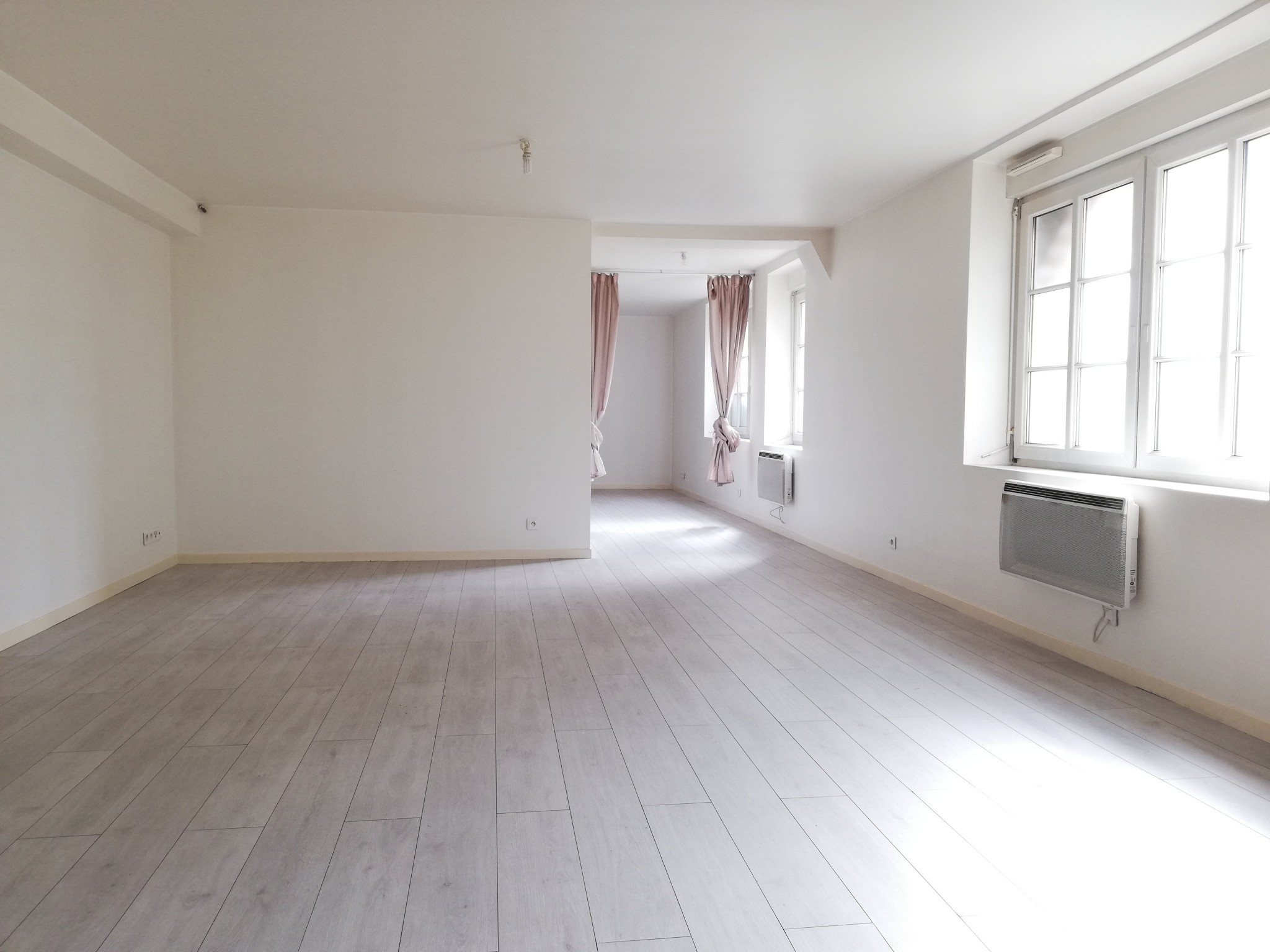 Location Appartement à Corbeil-Essonnes 2 pièces