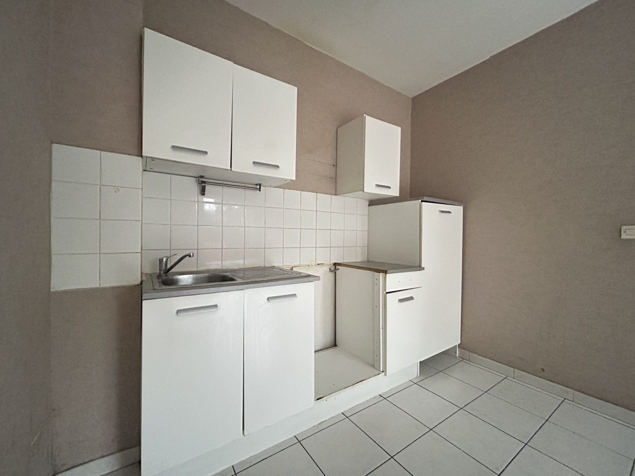 Location Appartement à Corbeil-Essonnes 2 pièces