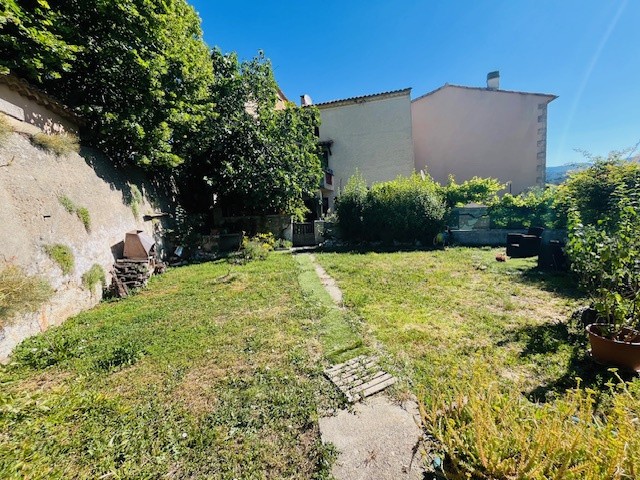 Vente Maison à Saint-Saturnin-lès-Apt 6 pièces