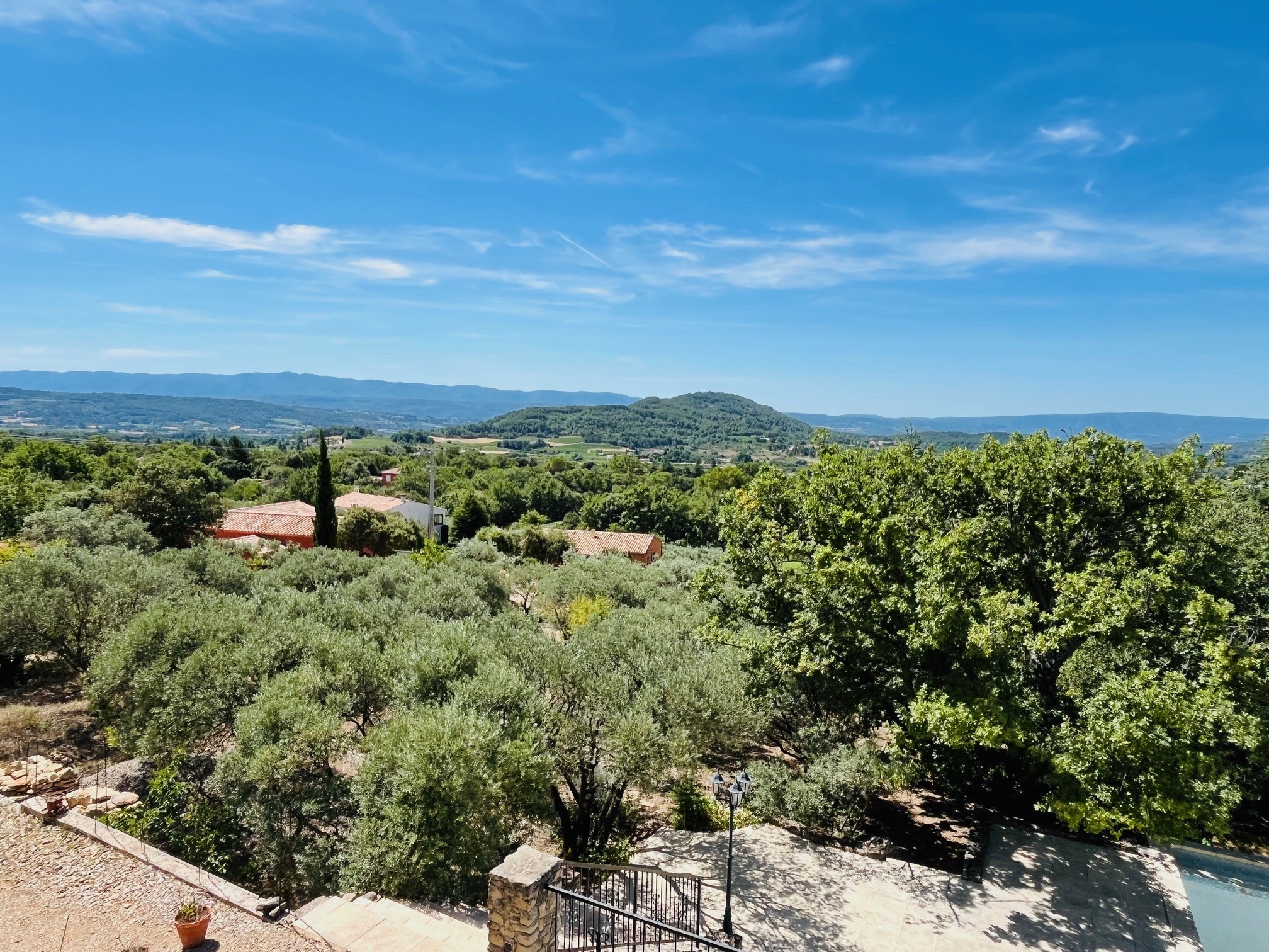 Vente Maison à Saint-Saturnin-lès-Apt 9 pièces