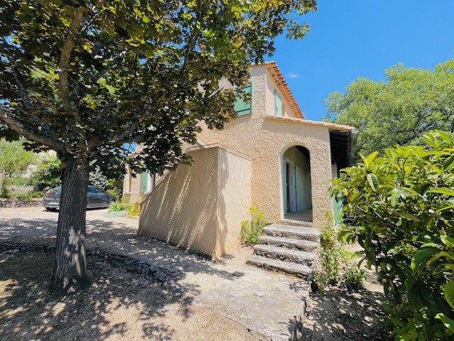 Vente Maison à Saint-Saturnin-lès-Apt 4 pièces