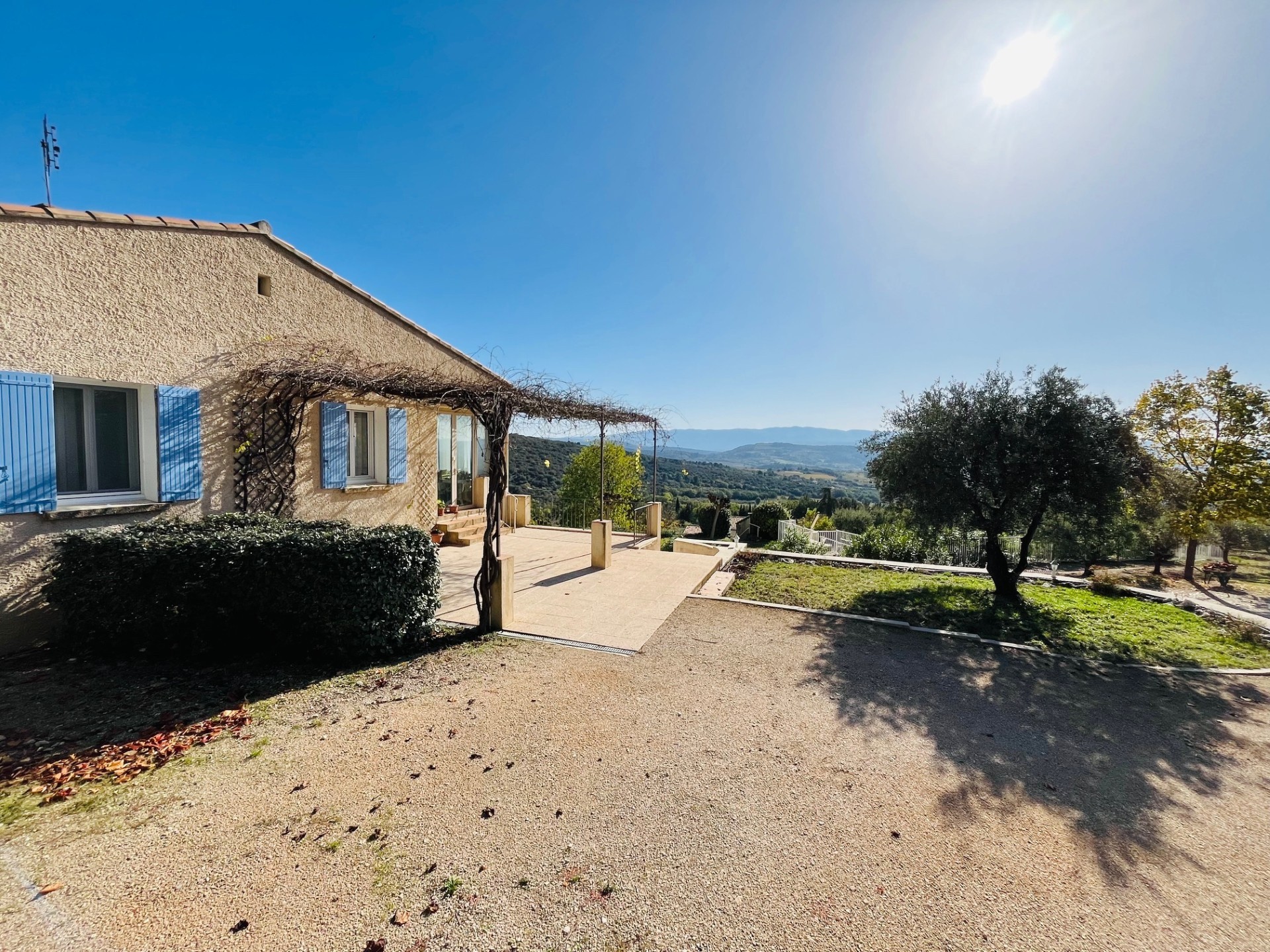 Vente Maison à Saint-Saturnin-lès-Apt 7 pièces