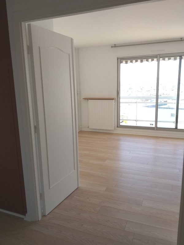 Location Appartement à Paris Batignolles-Monceaux 17e arrondissement 2 pièces