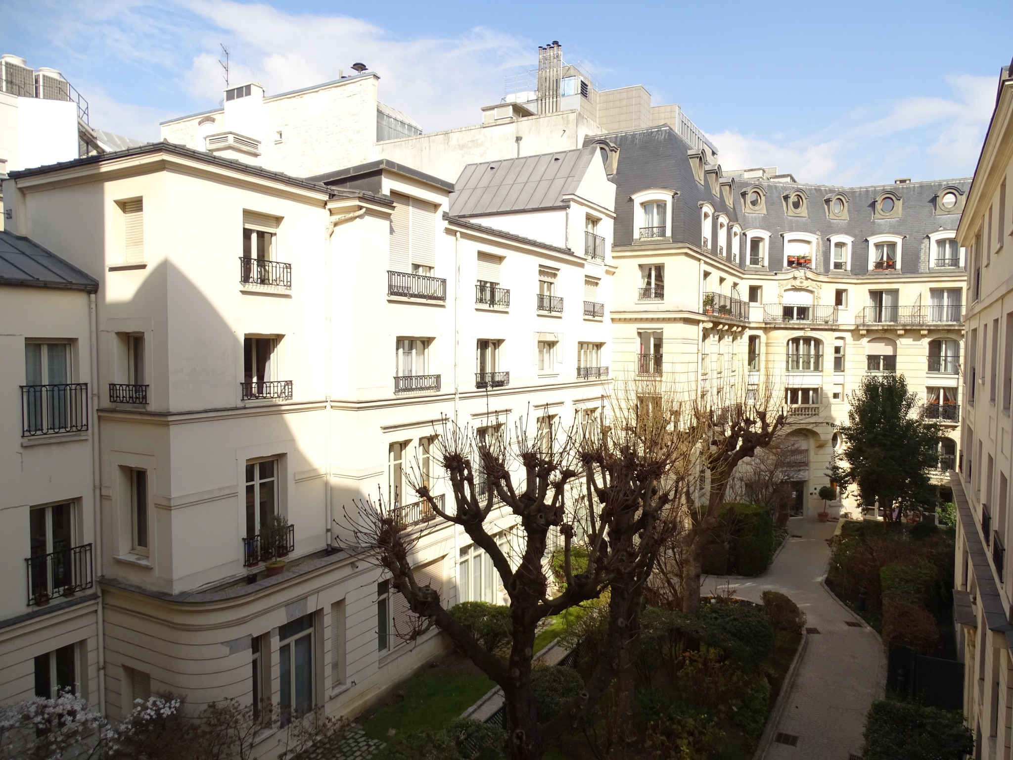 Vente Appartement à Paris Batignolles-Monceaux 17e arrondissement 3 pièces