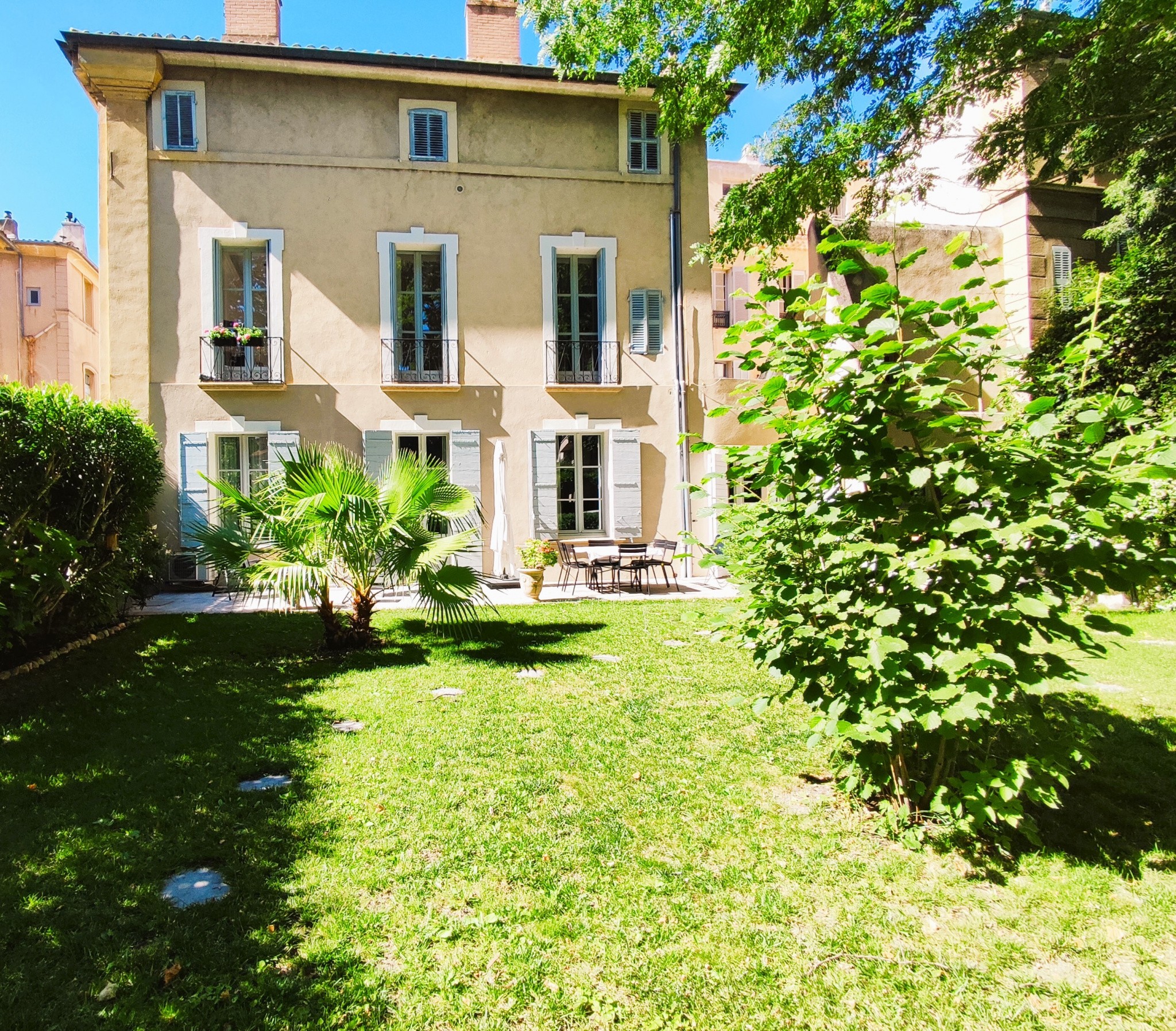 Vente Appartement à Aix-en-Provence 8 pièces