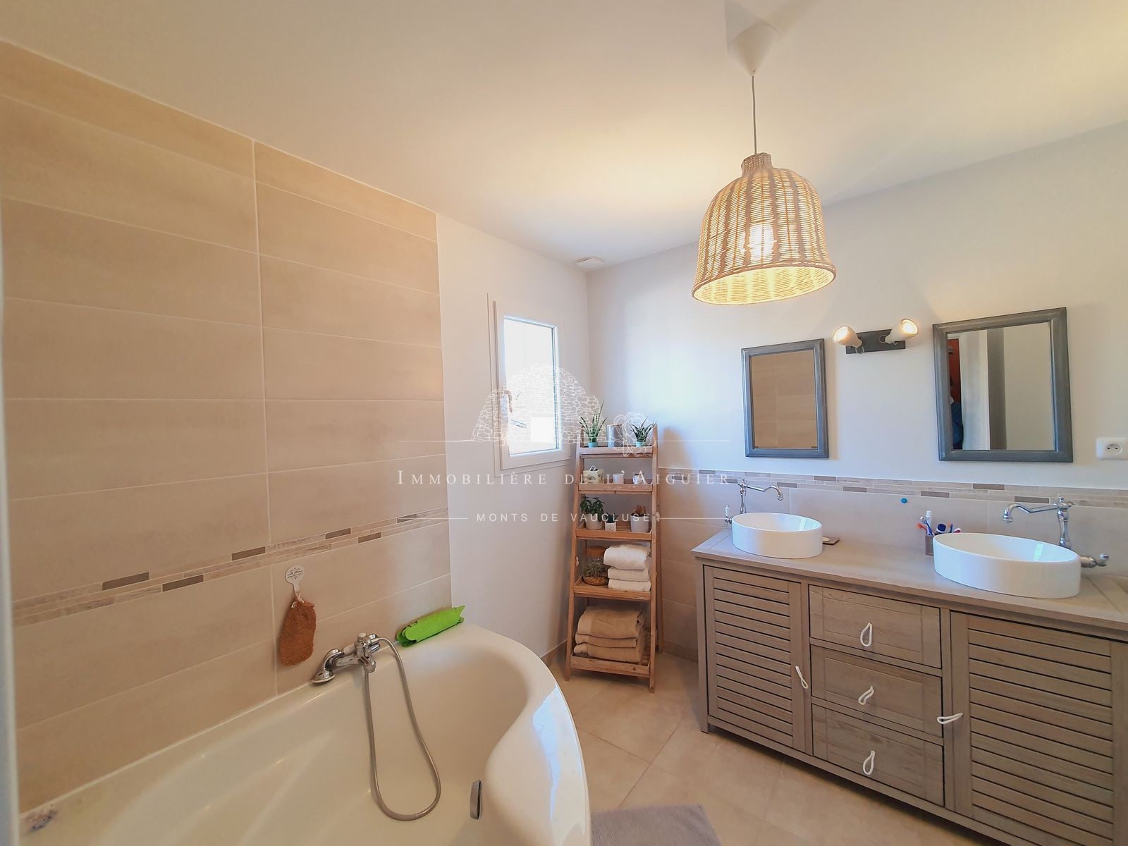 Vente Maison à Saint-Saturnin-lès-Apt 6 pièces