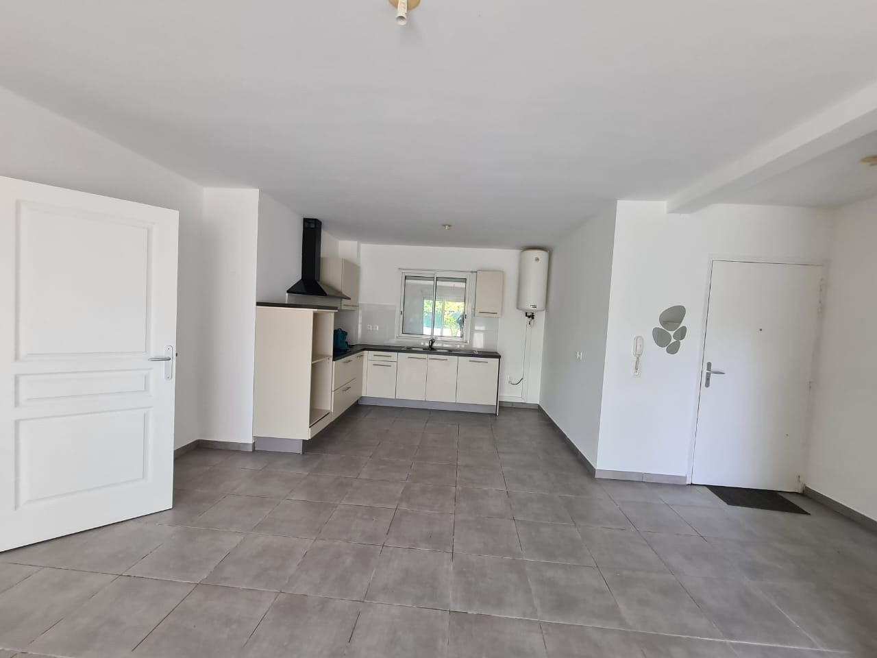 Vente Appartement à Sainte-Suzanne 3 pièces